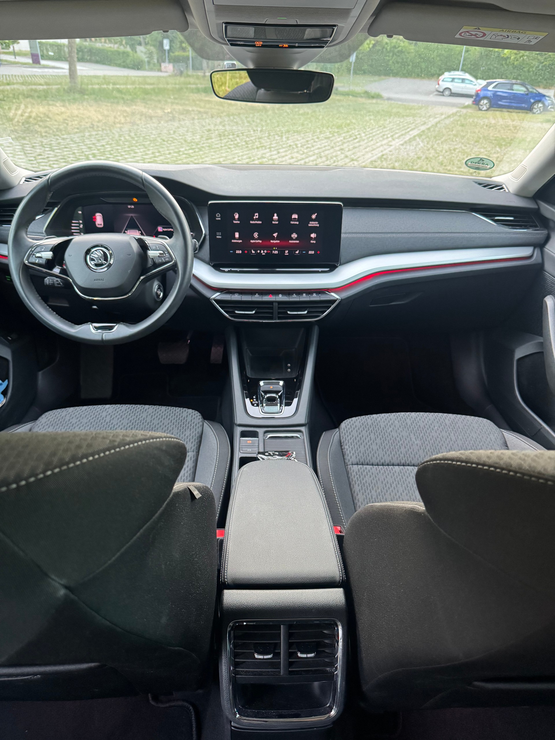 SKODA 2.0 TDI 150 Style DSG-image-4