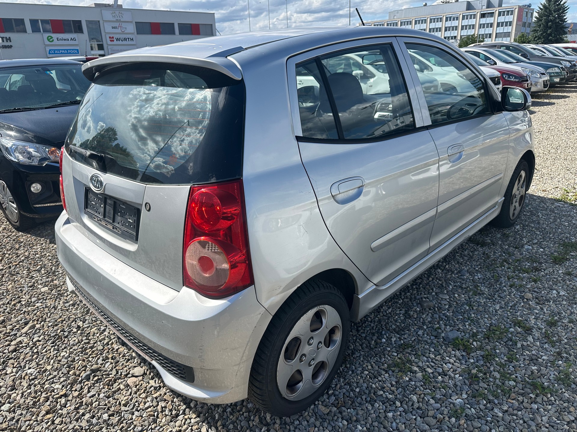 KIA Picanto 1.0 _seven-image-3