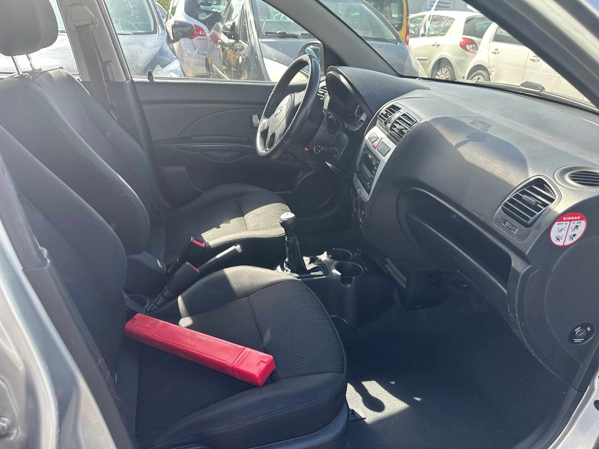 KIA Picanto 1.0 _seven-image-4