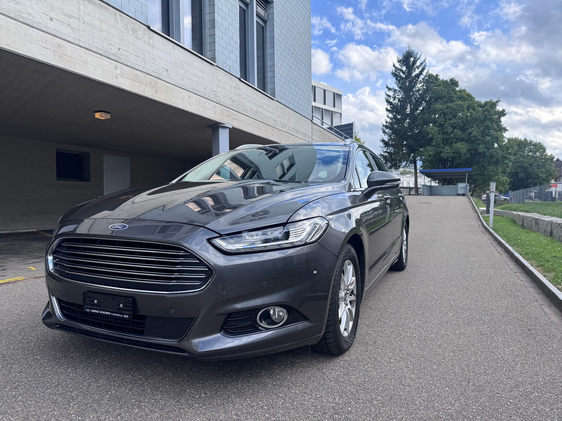FORD 2.0 TDCi 180 Titanium 4x4-image-2