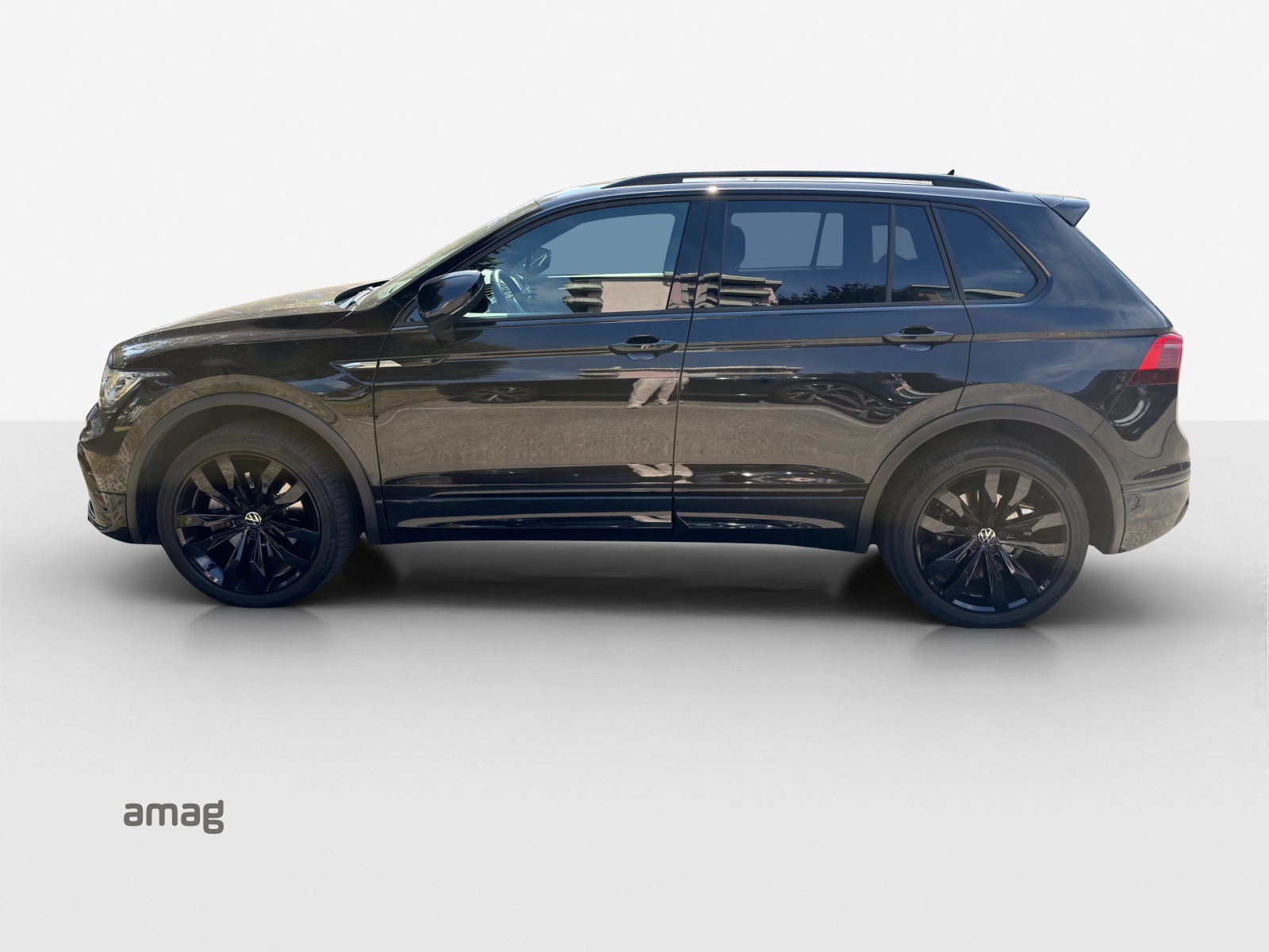 VW Tiguan 2.0 TDI SCR R-Line 4Motion DSG-showroom-element-1
