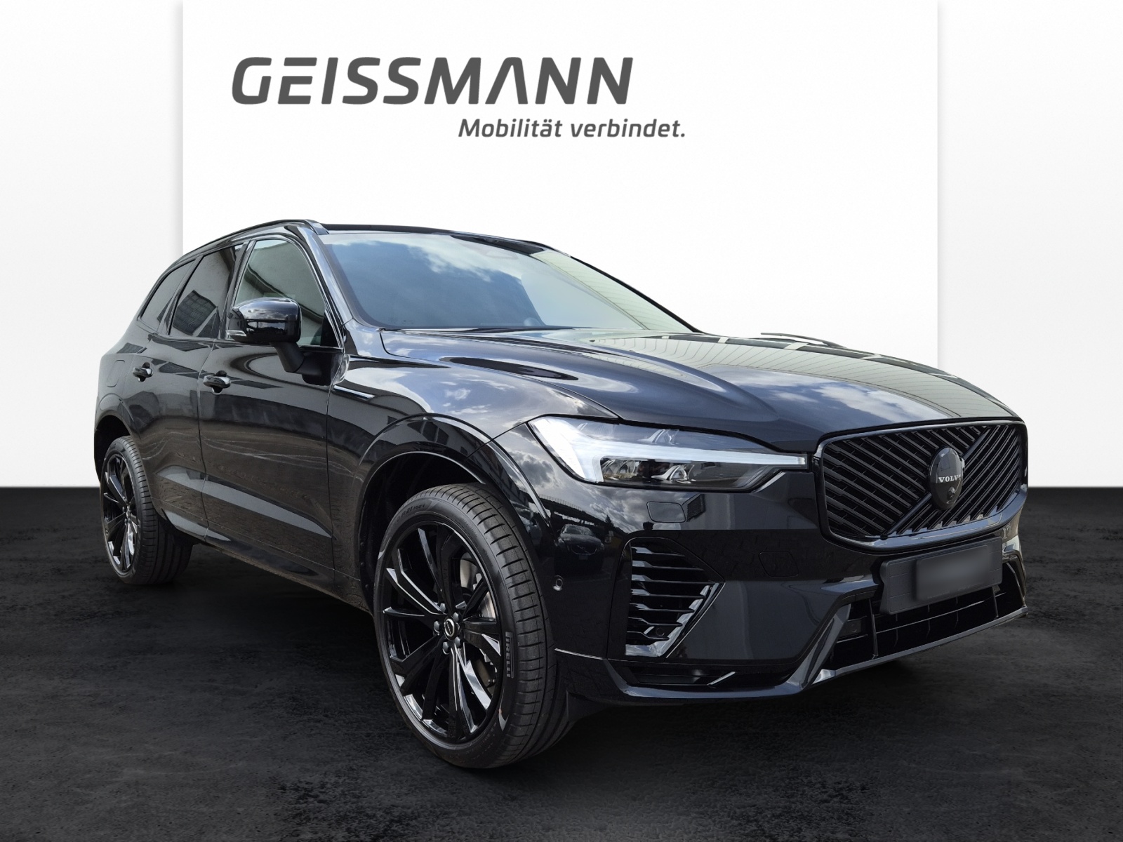 VOLVO XC60 2.0 T6 TE Black Edition eAWD-showroom-element-1