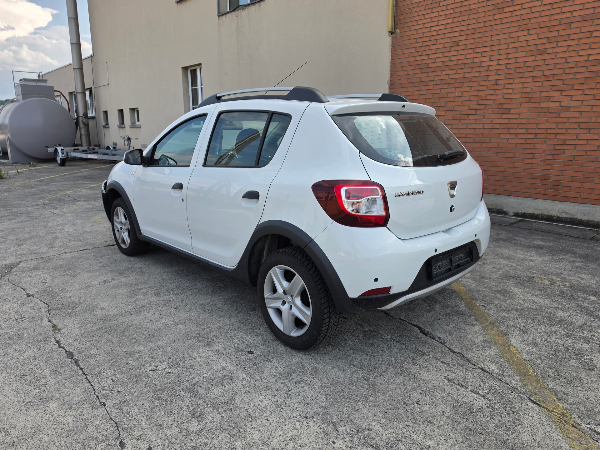 DACIA Sandero 1.5 dCi Stepway Lauréate-image-2