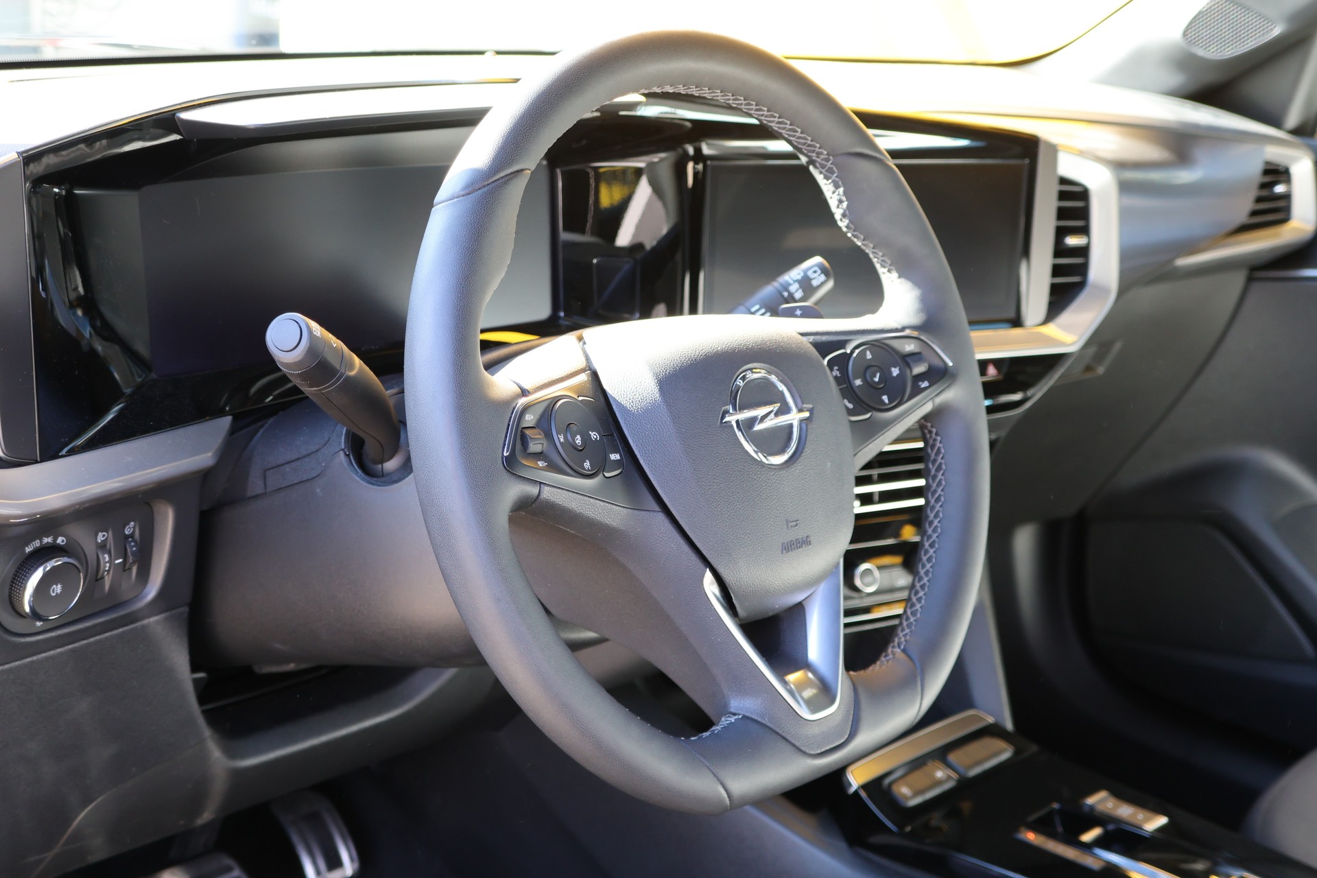 OPEL Mokka 1.2 Turbo GS-image-7