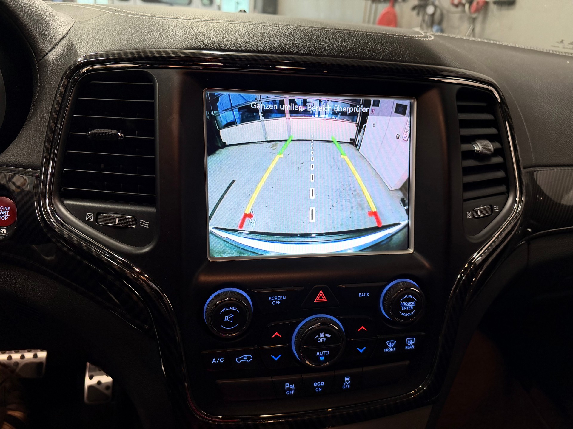 JEEP Grand Cherokee 6.4 V8 HEMI SRT8 Automatic-image-10