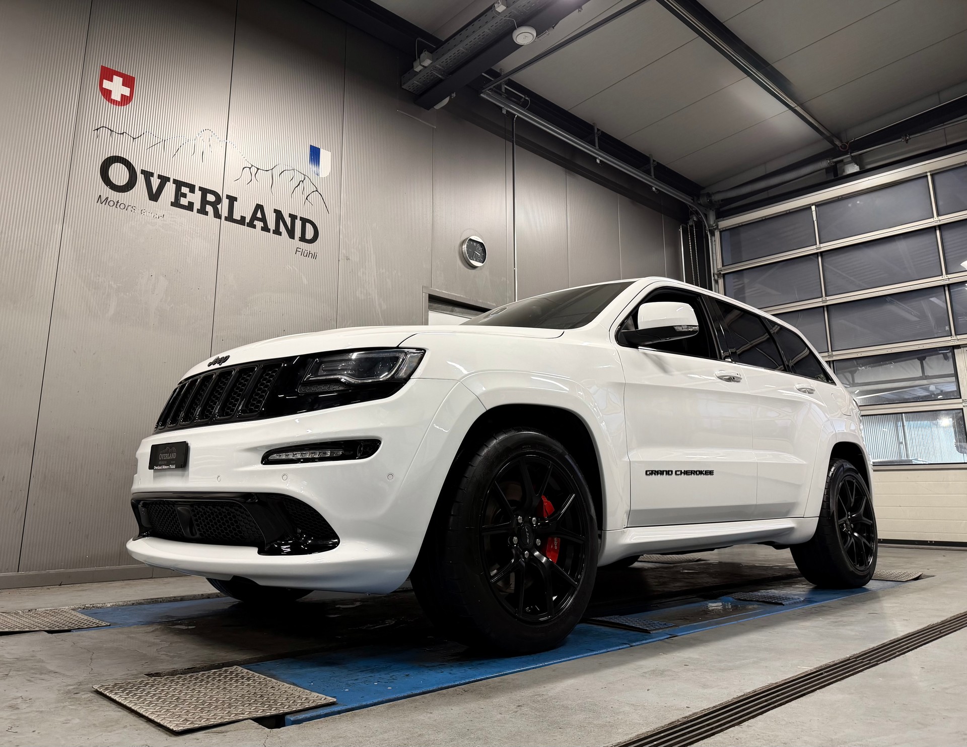 JEEP Grand Cherokee 6.4 V8 HEMI SRT8 Automatic-image-14