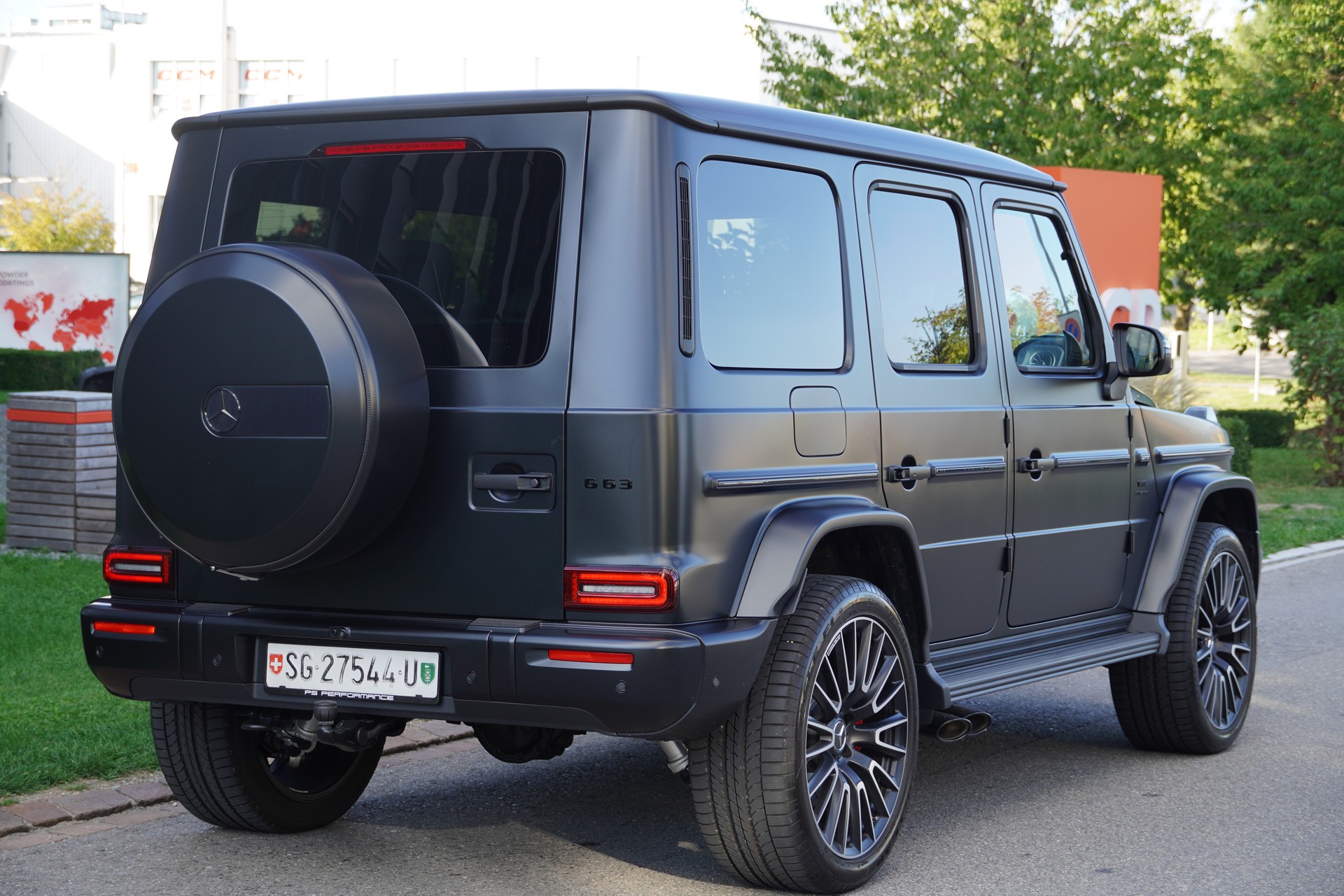 MERCEDES-BENZ G 63 AMG 9G-Tronic-image-5
