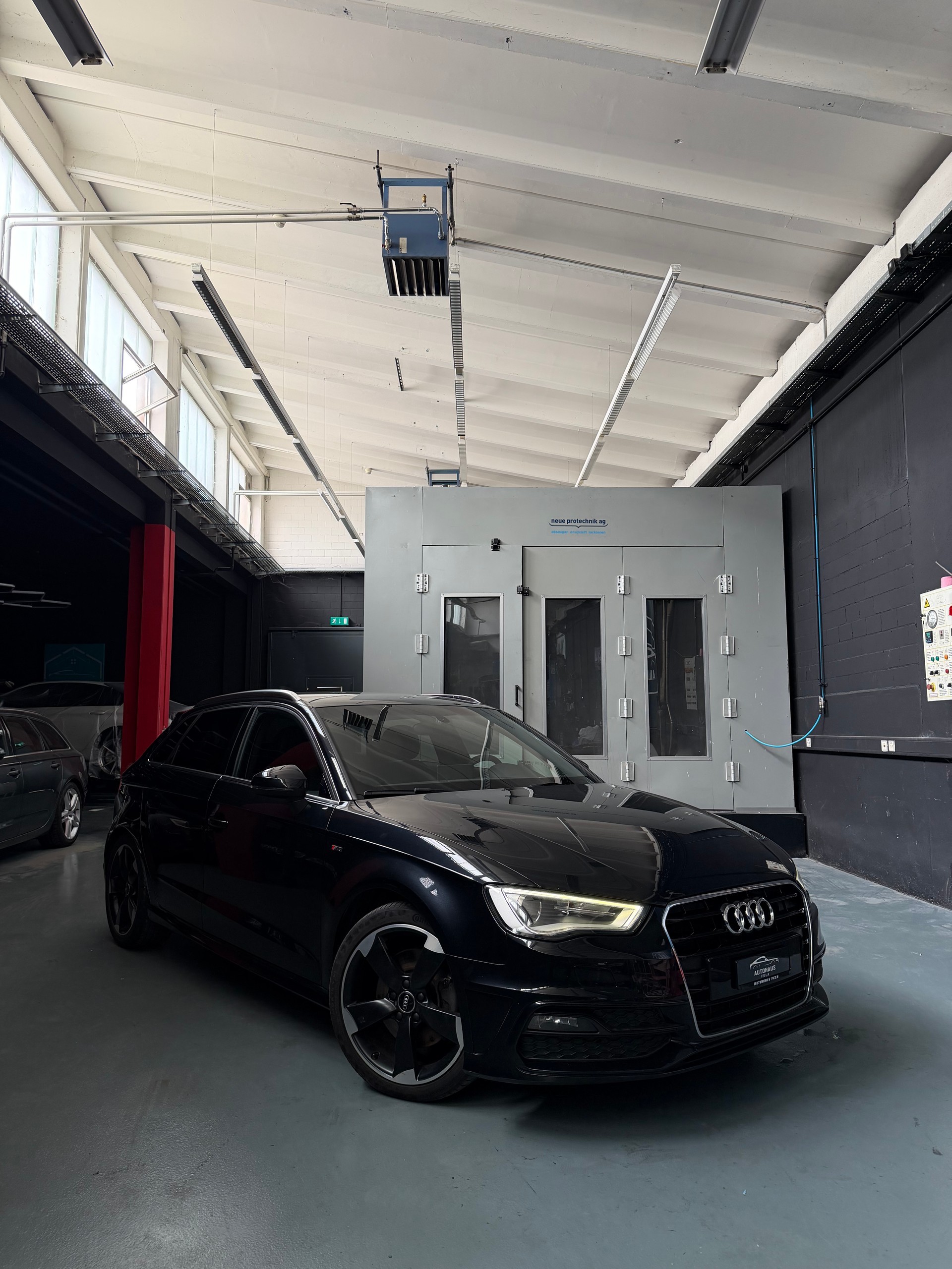 AUDI A3 Sportback 1.8 TFSI Attraction S-tronic-image-0