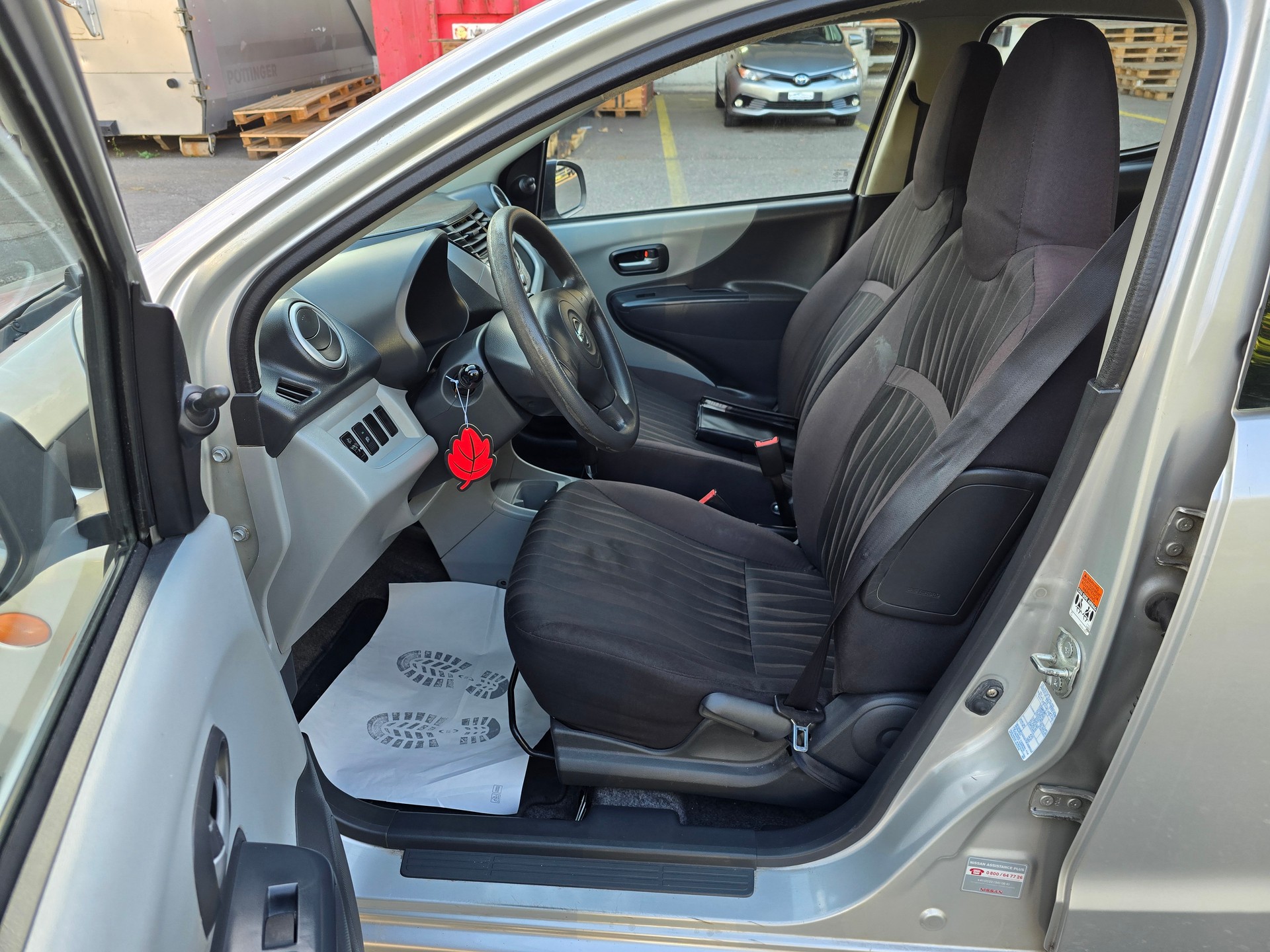 NISSAN Pixo 1.0 acenta Automatic-image-11