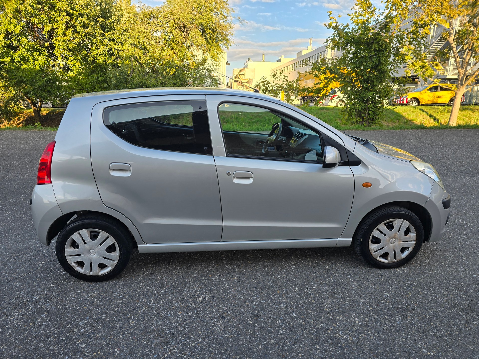 NISSAN Pixo 1.0 acenta Automatic-image-8