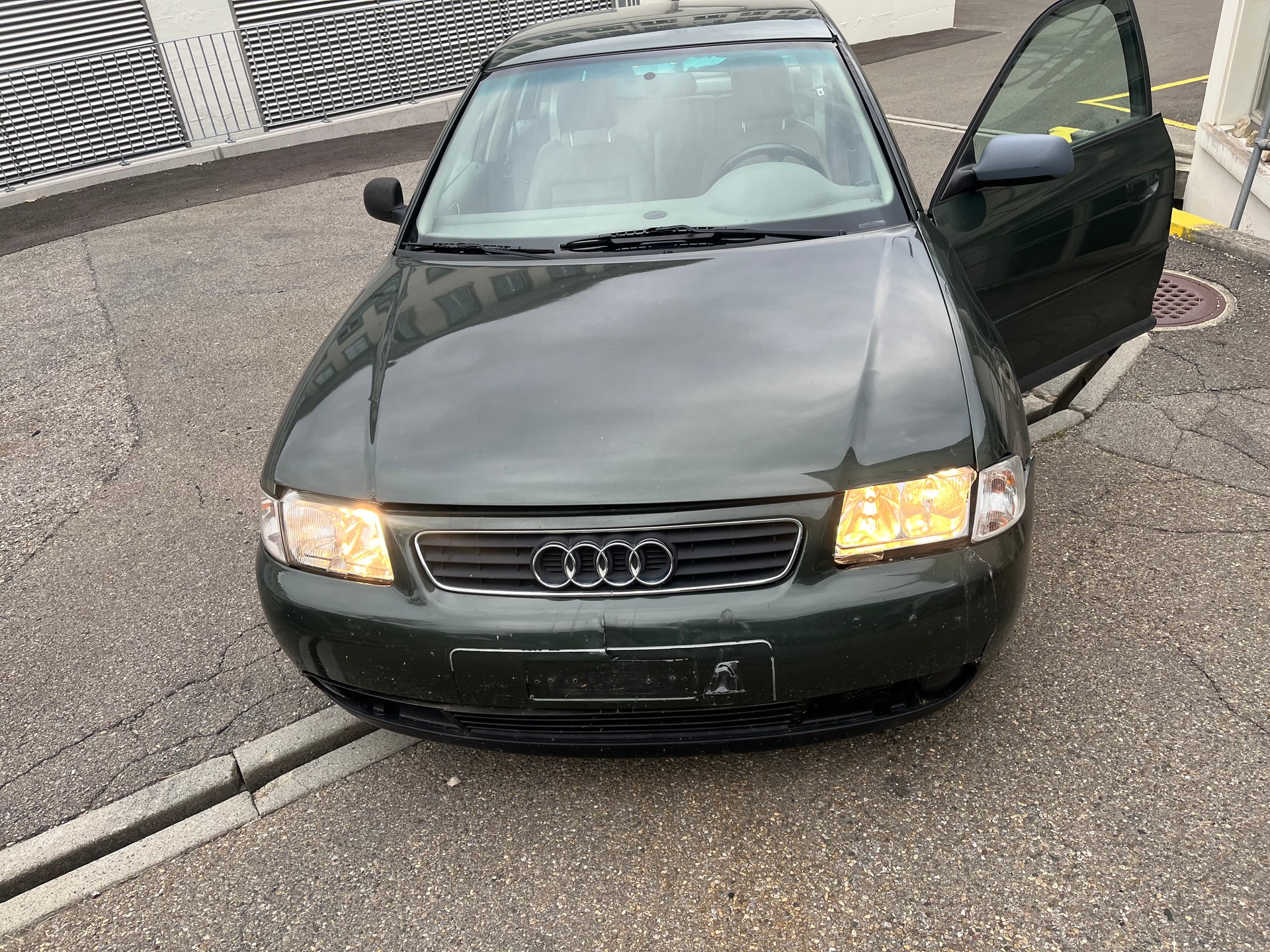 AUDI A3 1.8 T quattro Ambition