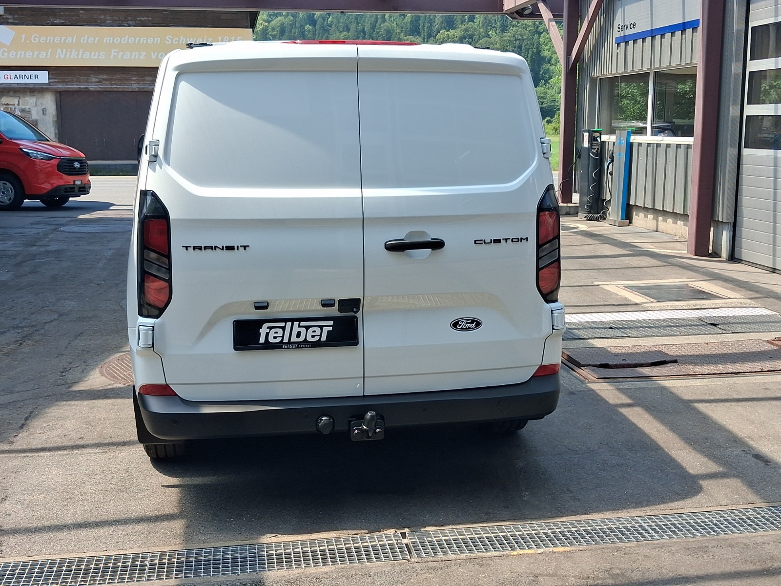 FORD Transit Custom Van 280 L1H1 Trend-image-6