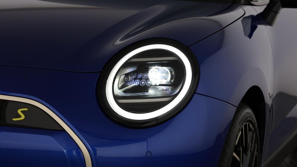MINI Cooper SE-image-14