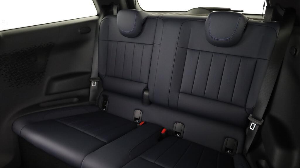 MINI Cooper SE-image-19