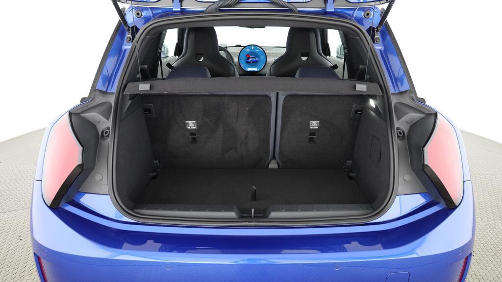 MINI Cooper SE-image-18