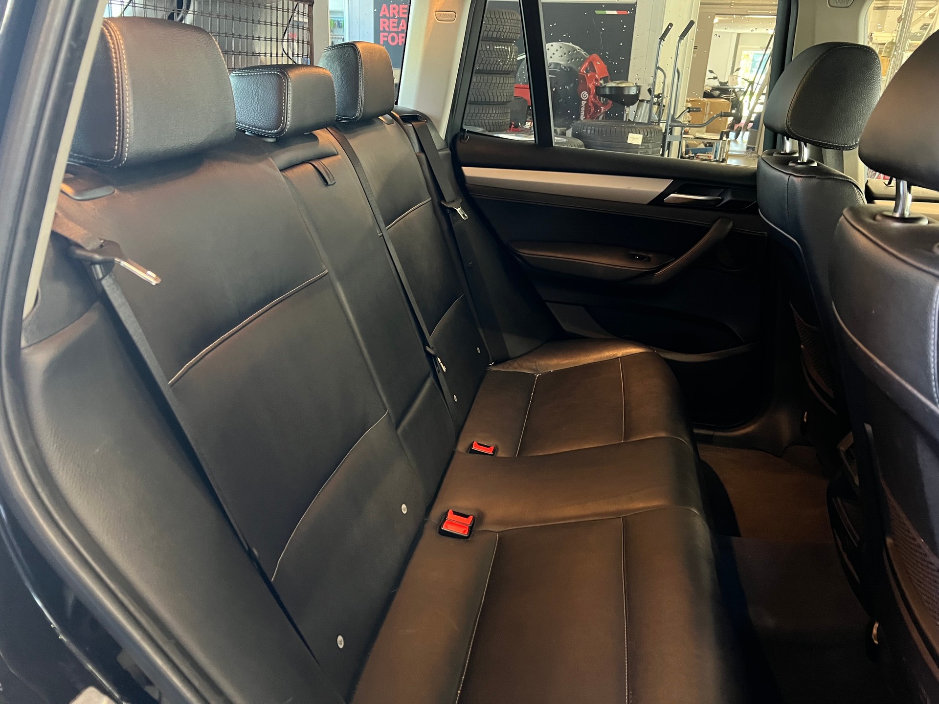 BMW X3 xDrive 35i Steptronic-image-6