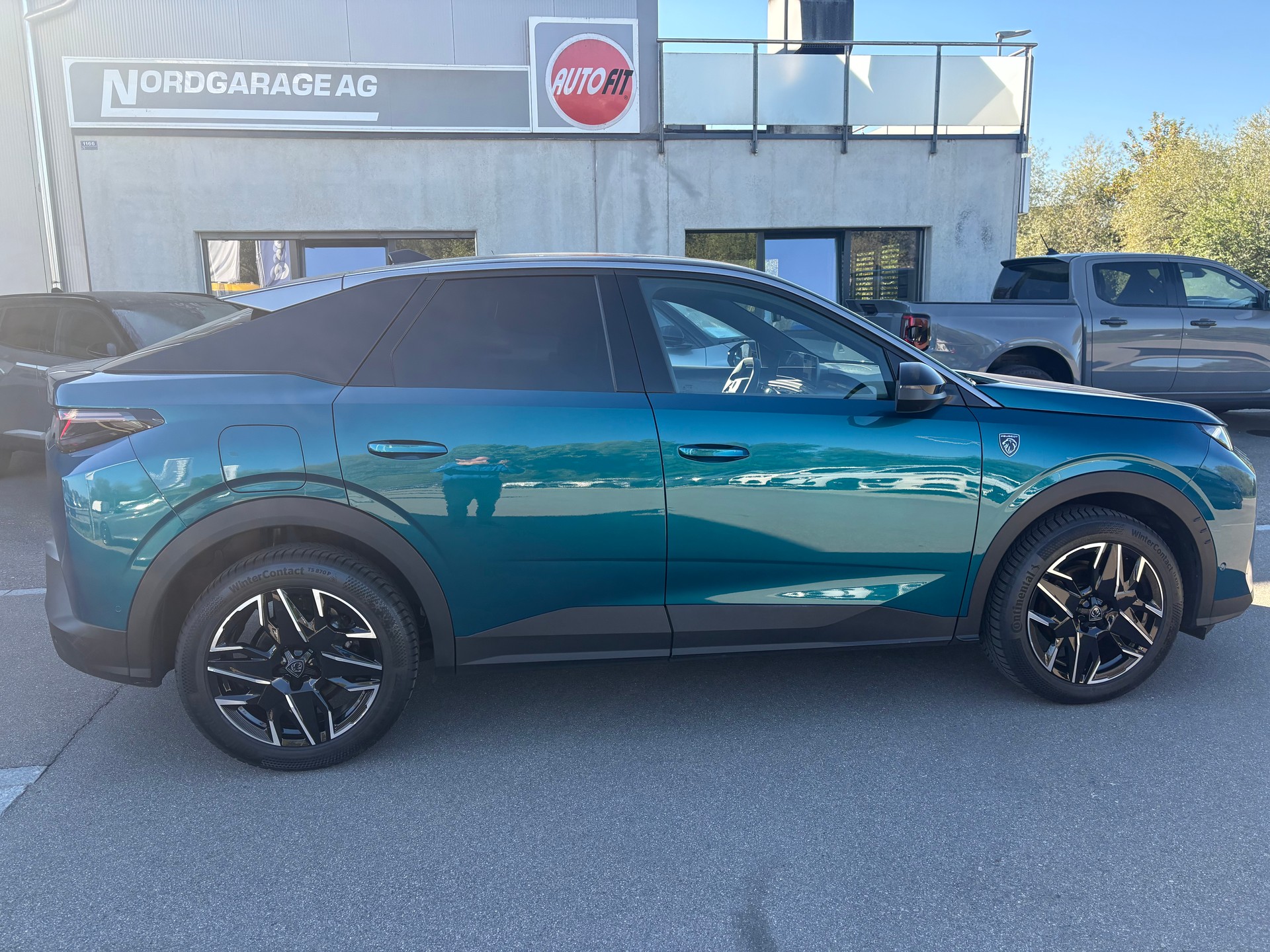 PEUGEOT 3008 1.2 Hybrid GT-image-2