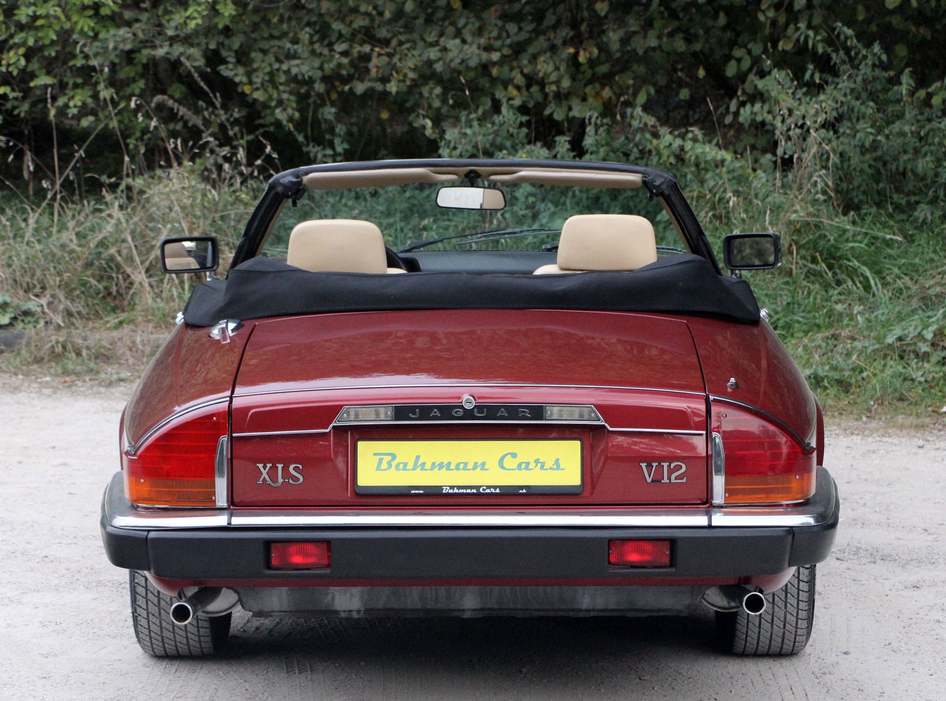 JAGUAR XJS 5.3 V12 Convertible-image-16