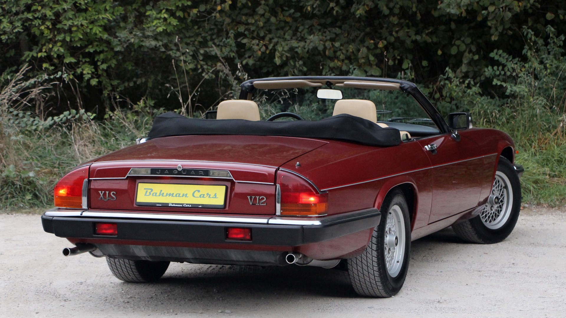 JAGUAR XJS 5.3 V12 Convertible-image-27