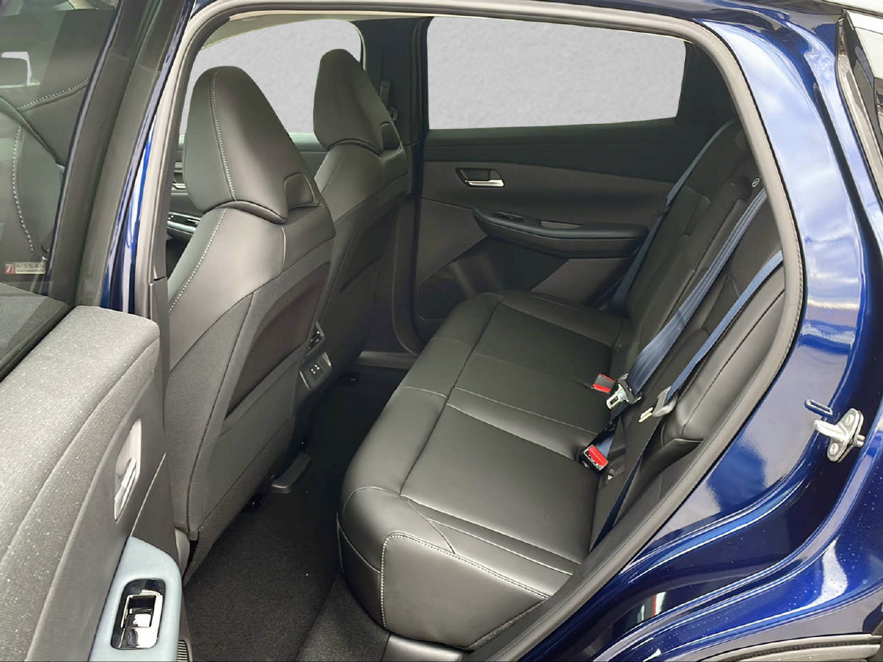 NISSAN Leaf 52 kWh Advance-image-6