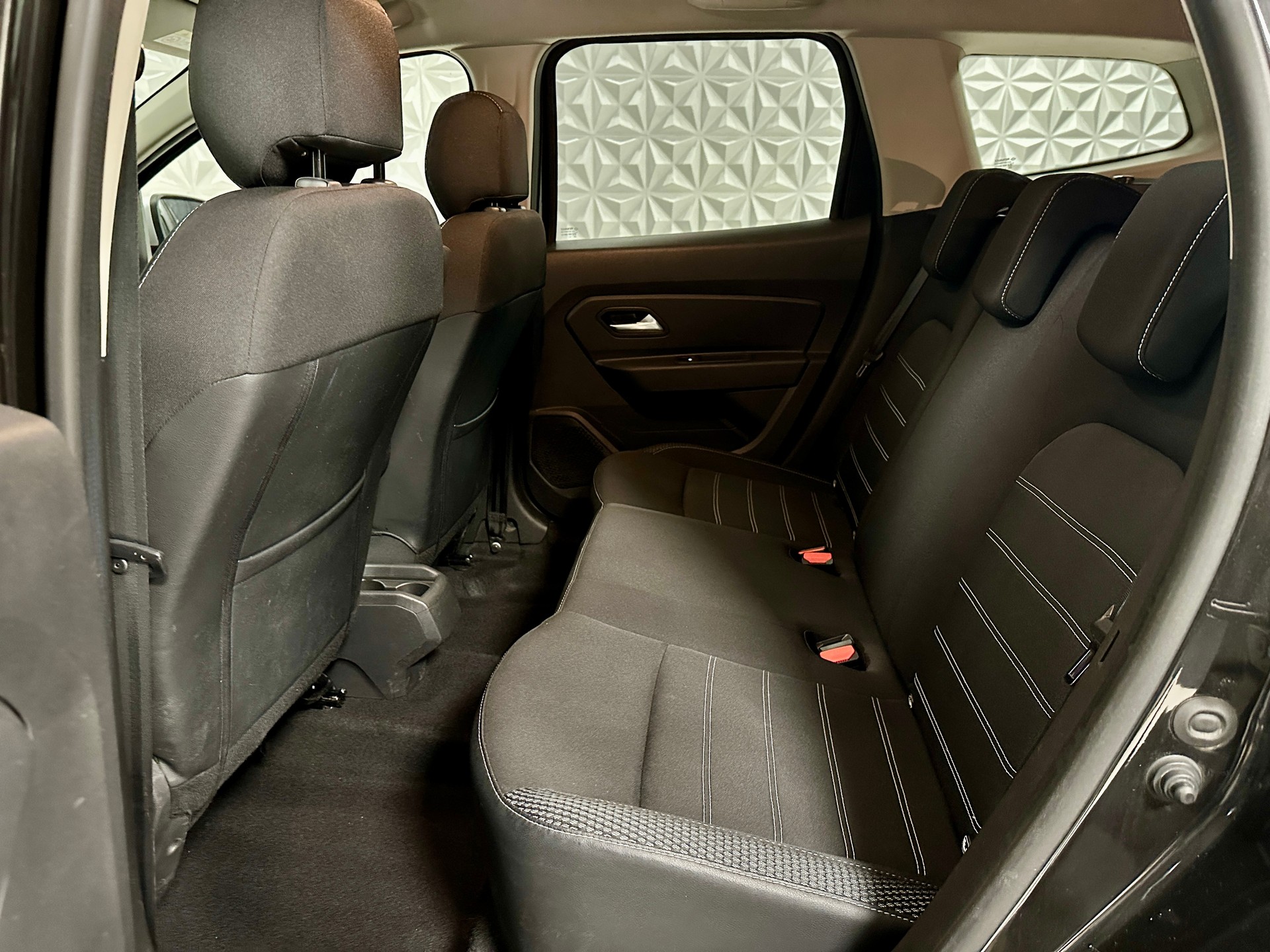 DACIA Duster SCe 115 Prestige 4x4-image-14