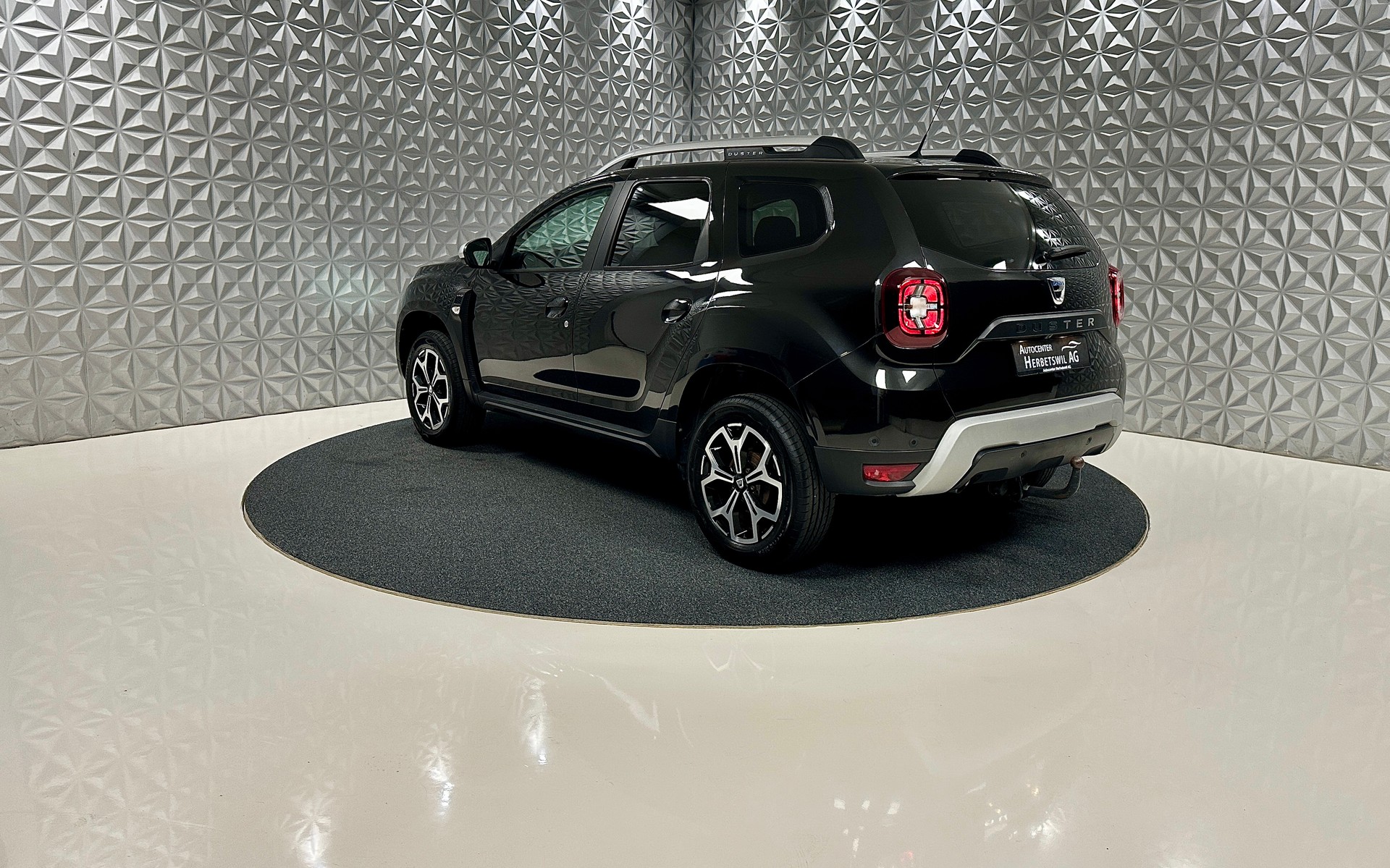 DACIA Duster SCe 115 Prestige 4x4-image-6