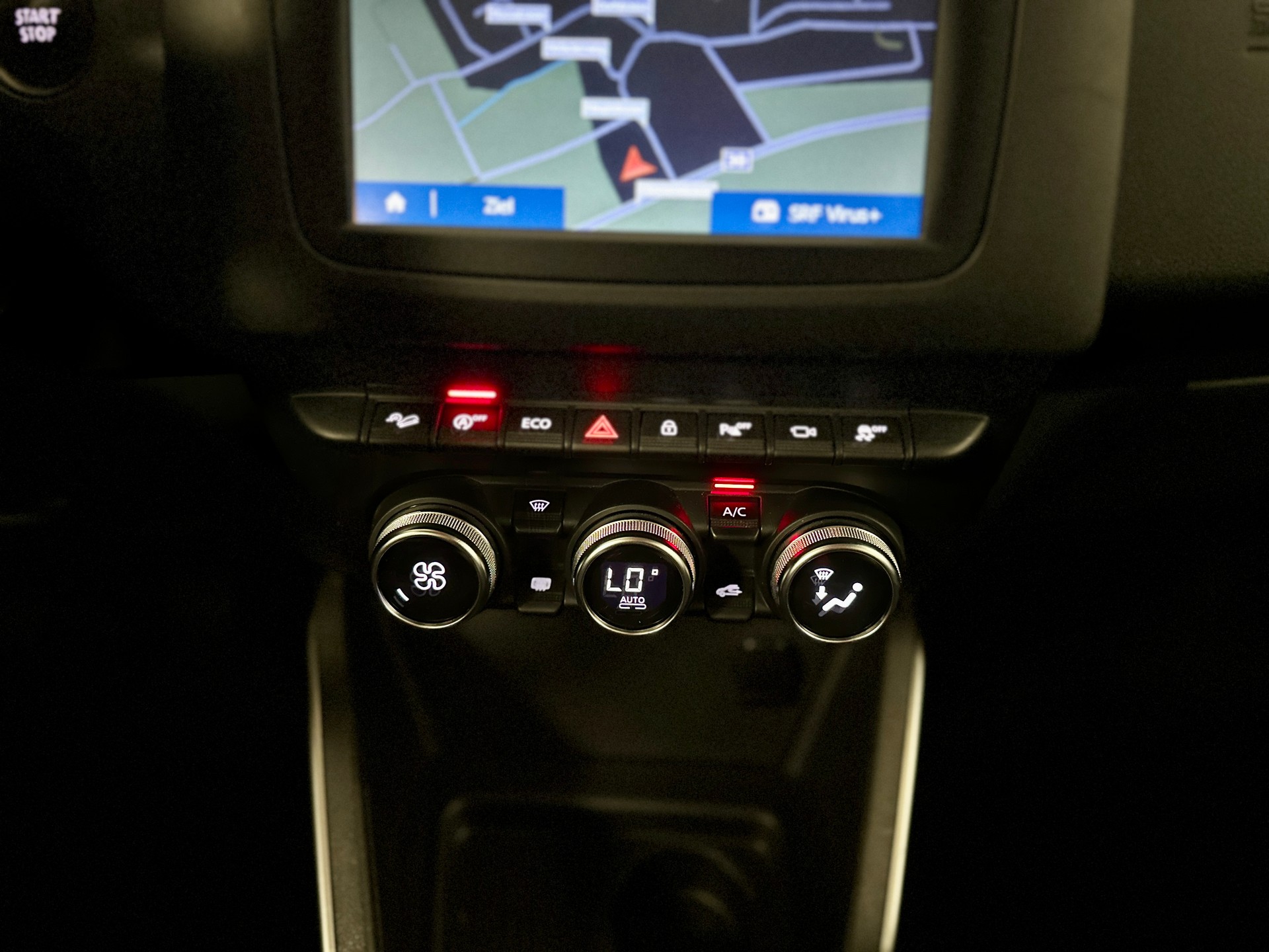 DACIA Duster SCe 115 Prestige 4x4-image-19