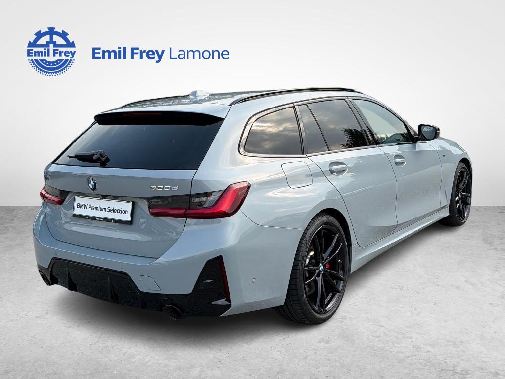 BMW 320d xDrive Touring-image-5