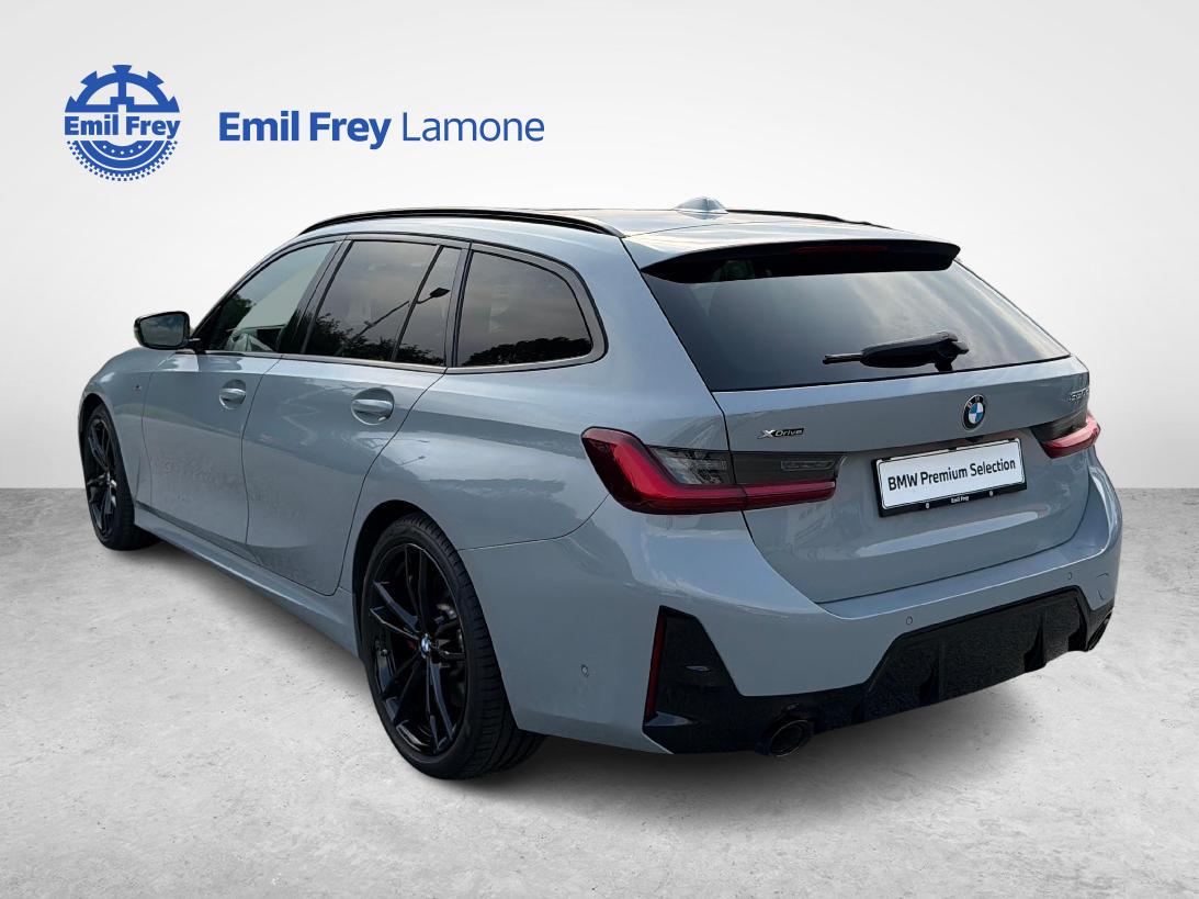 BMW 320d xDrive Touring-image-3