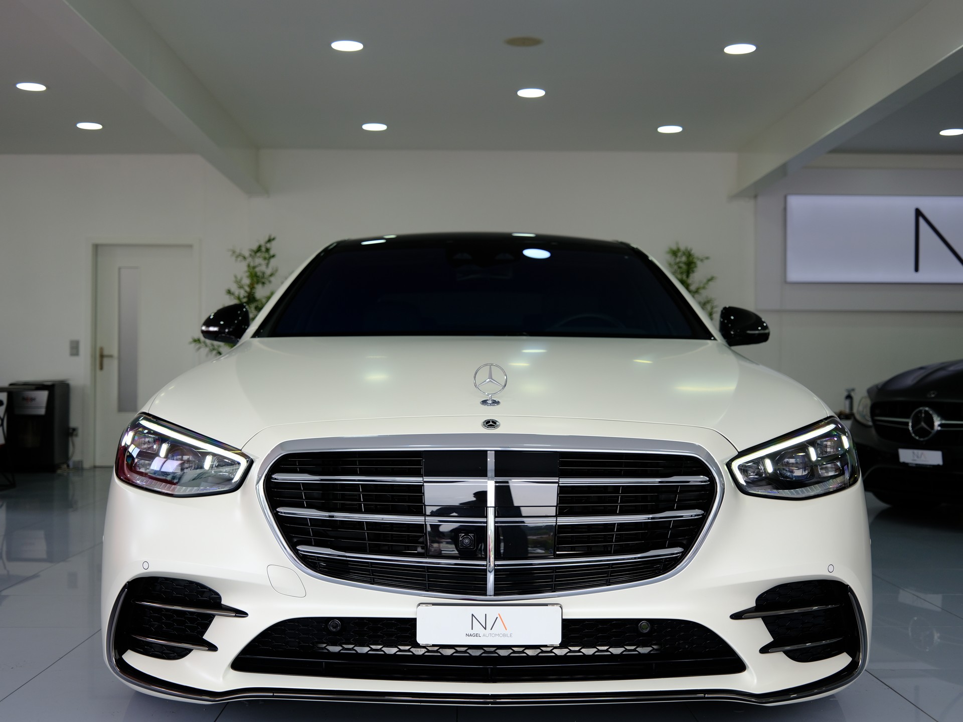 MERCEDES-BENZ S 580 L 4Matic AMG Line 9G-Tronic *Sonderlackierung* *Burmester 4D*-image-2