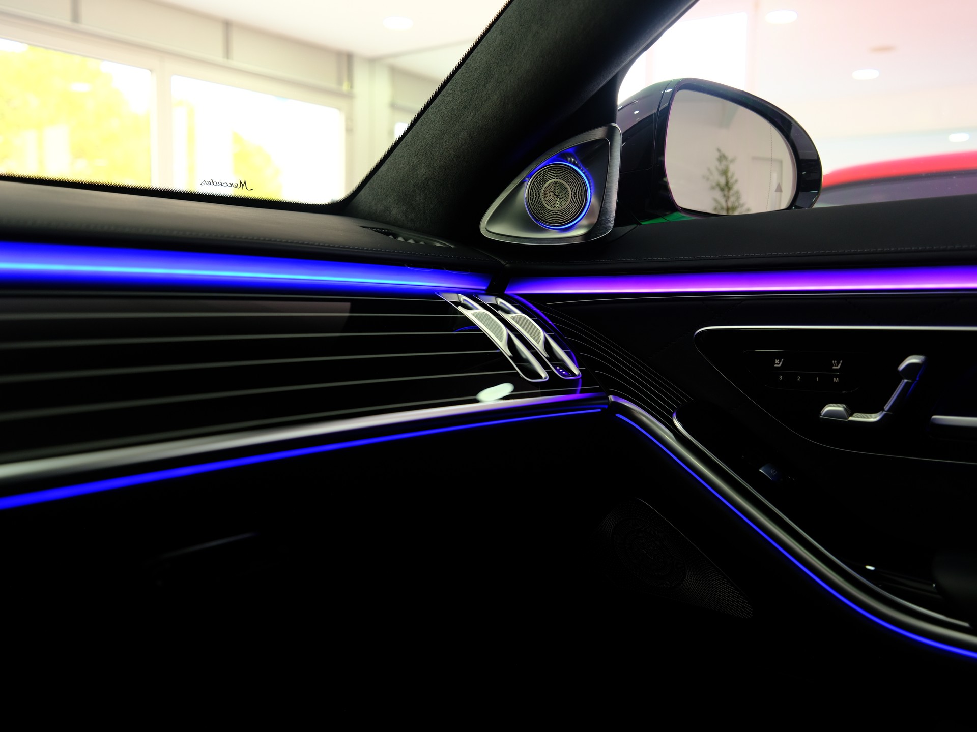 MERCEDES-BENZ S 580 L 4Matic AMG Line 9G-Tronic *Sonderlackierung* *Burmester 4D*-image-24