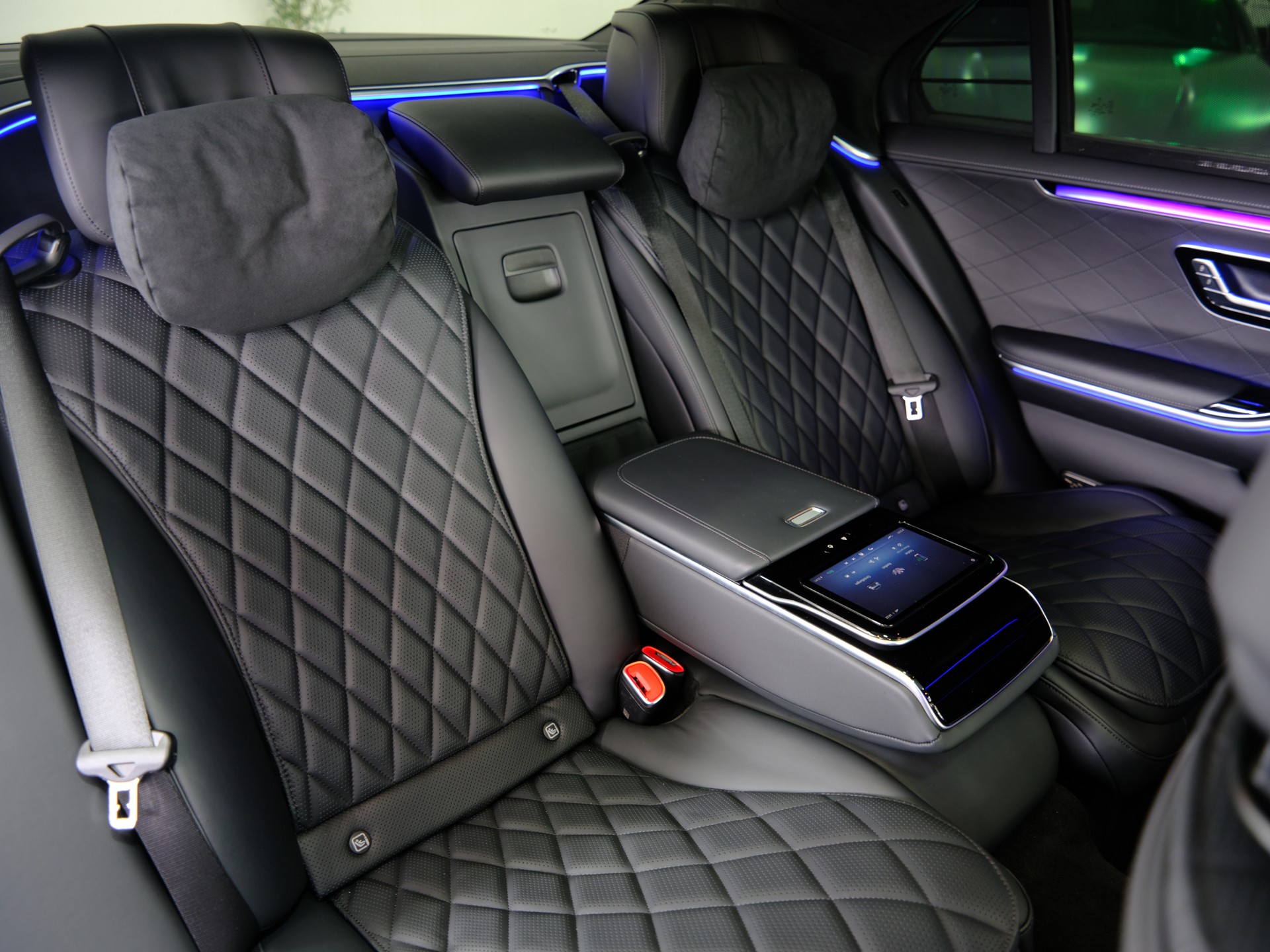 MERCEDES-BENZ S 580 L 4Matic AMG Line 9G-Tronic *Sonderlackierung* *Burmester 4D*-image-30