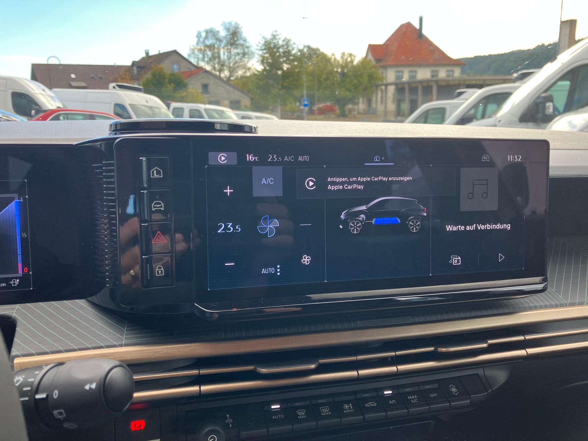LANCIA YPSILON-image-10