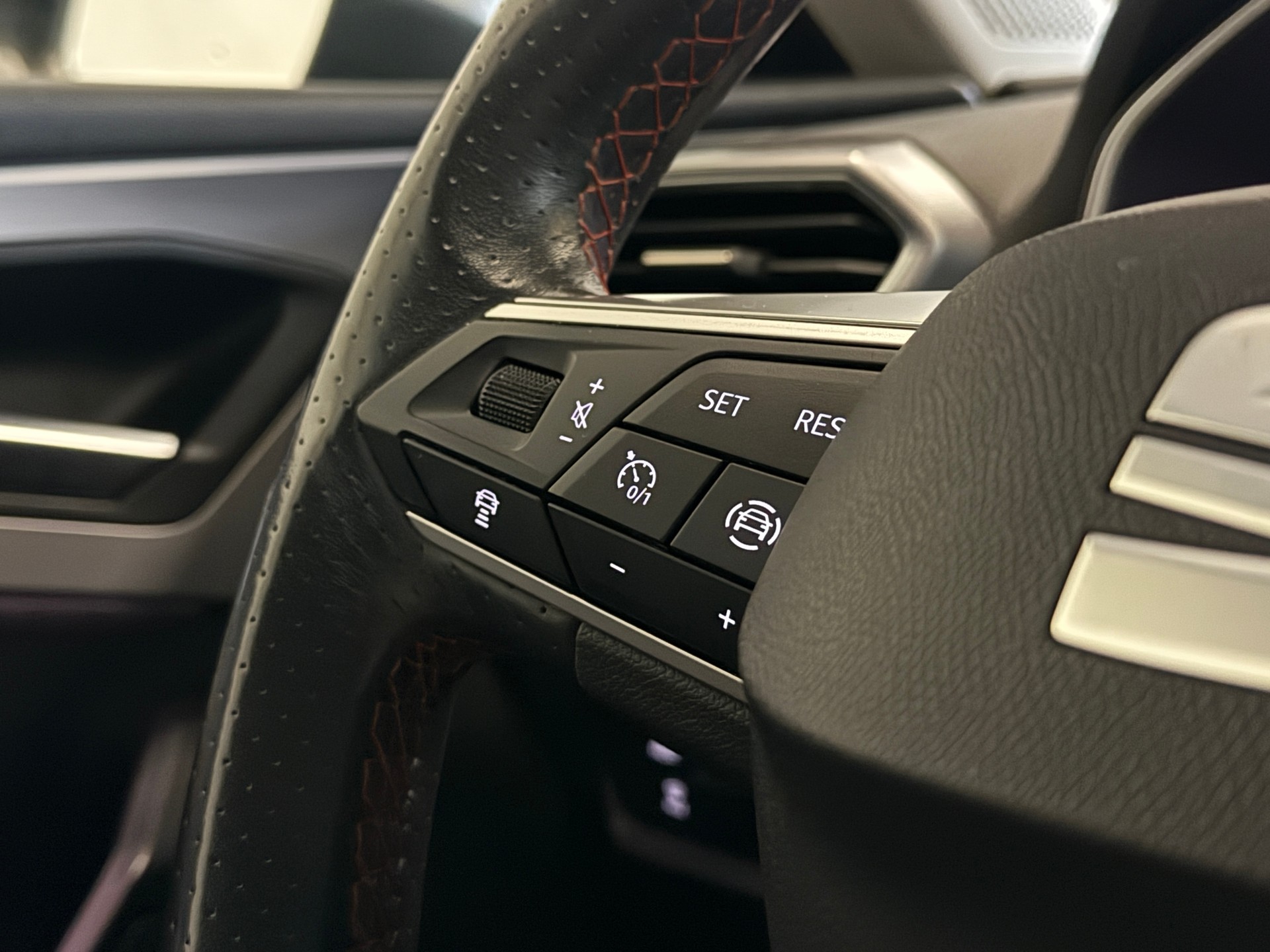 SEAT Leon ST 2.0 TDI EVO DSG 4Drive FR Hola-image-8
