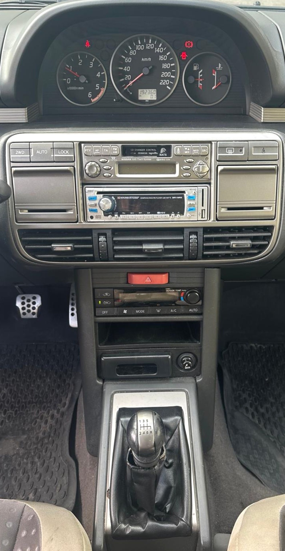 NISSAN X-Trail 2.2 DCI Comfort-image-7