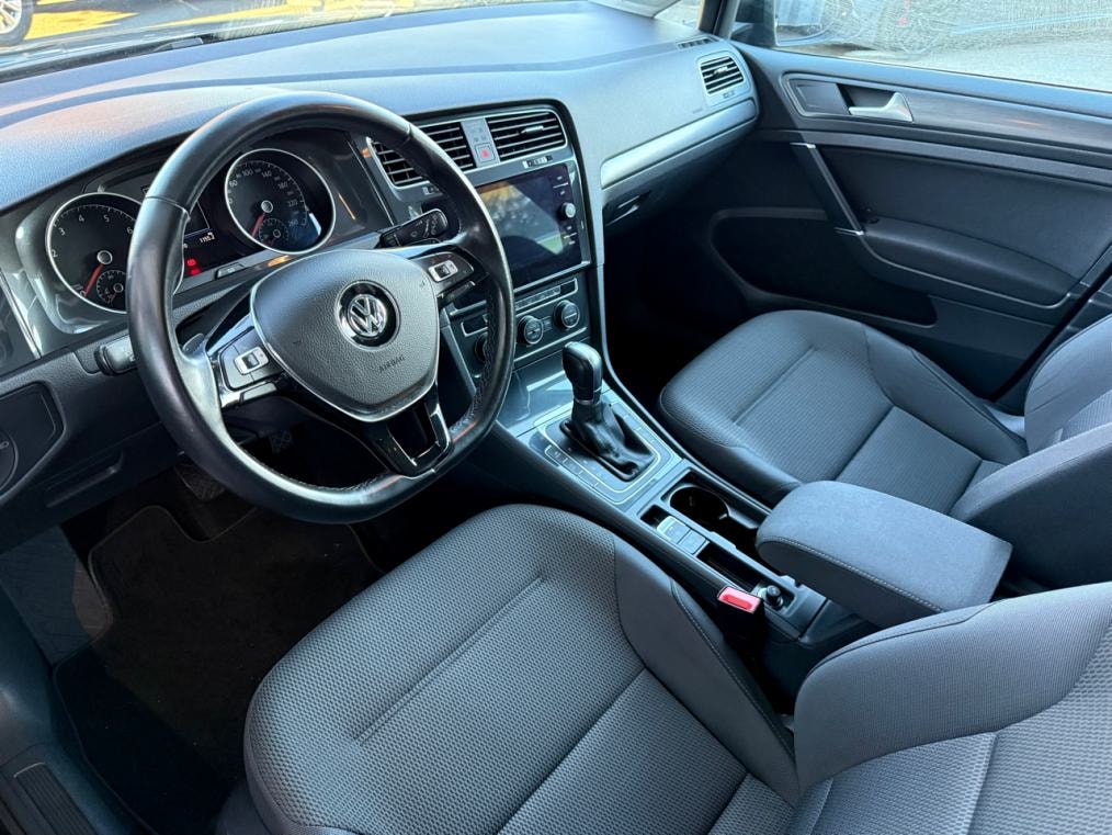 VW Golf 1.5 TSI EVO Comfortline DSG-image-3