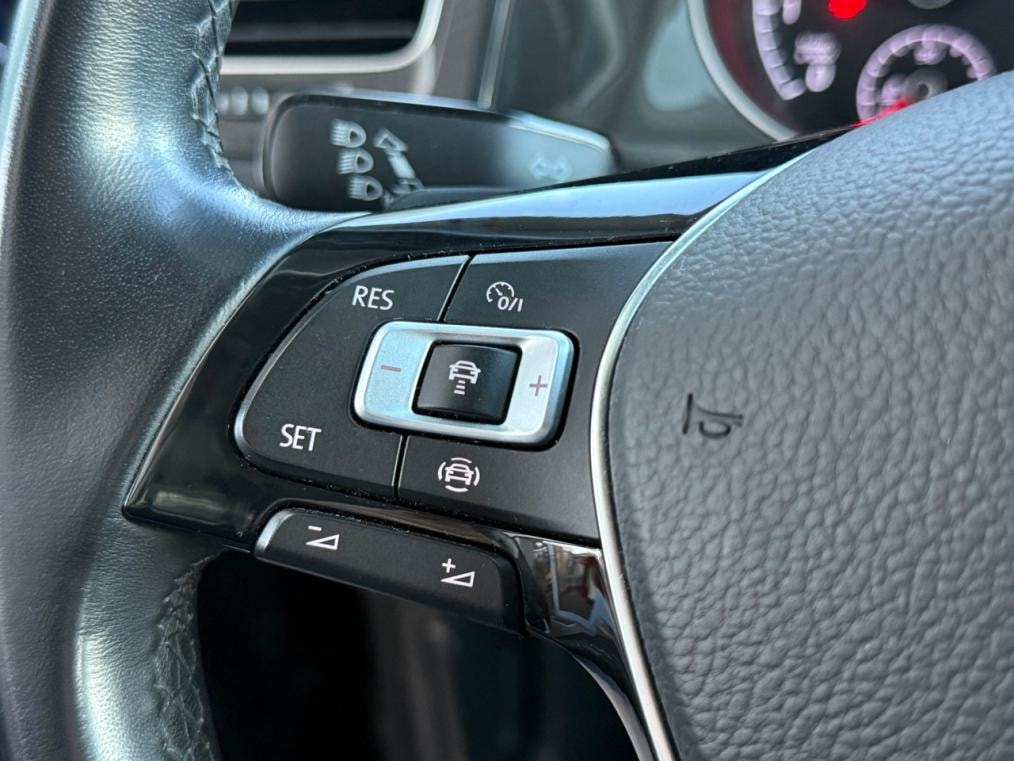 VW Golf 1.5 TSI EVO Comfortline DSG-image-4