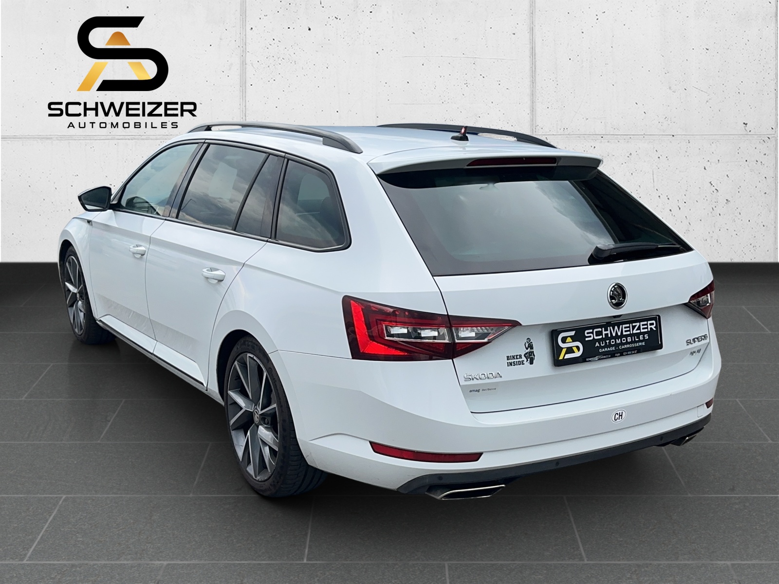 SKODA Superb Combi 2.0 TSI Sport Line DSG 4x4-image-5