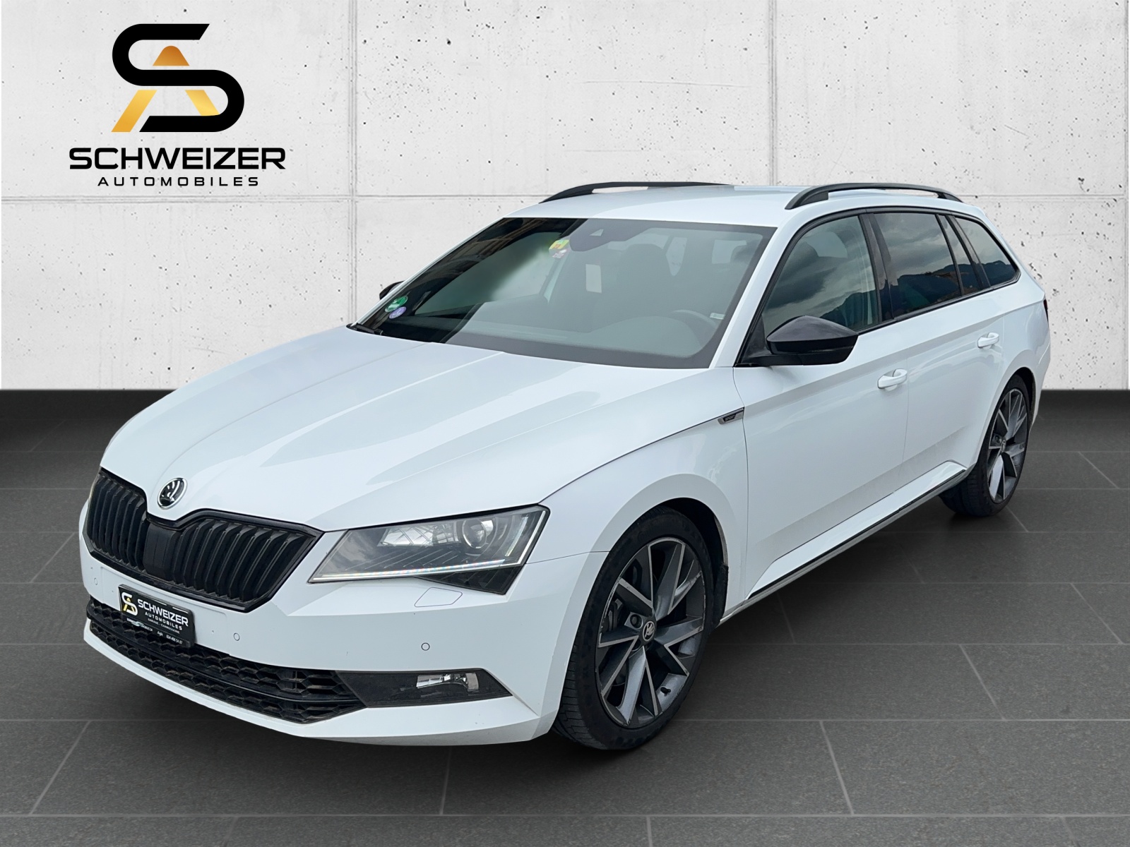 SKODA Superb Combi 2.0 TSI Sport Line DSG 4x4-image-0