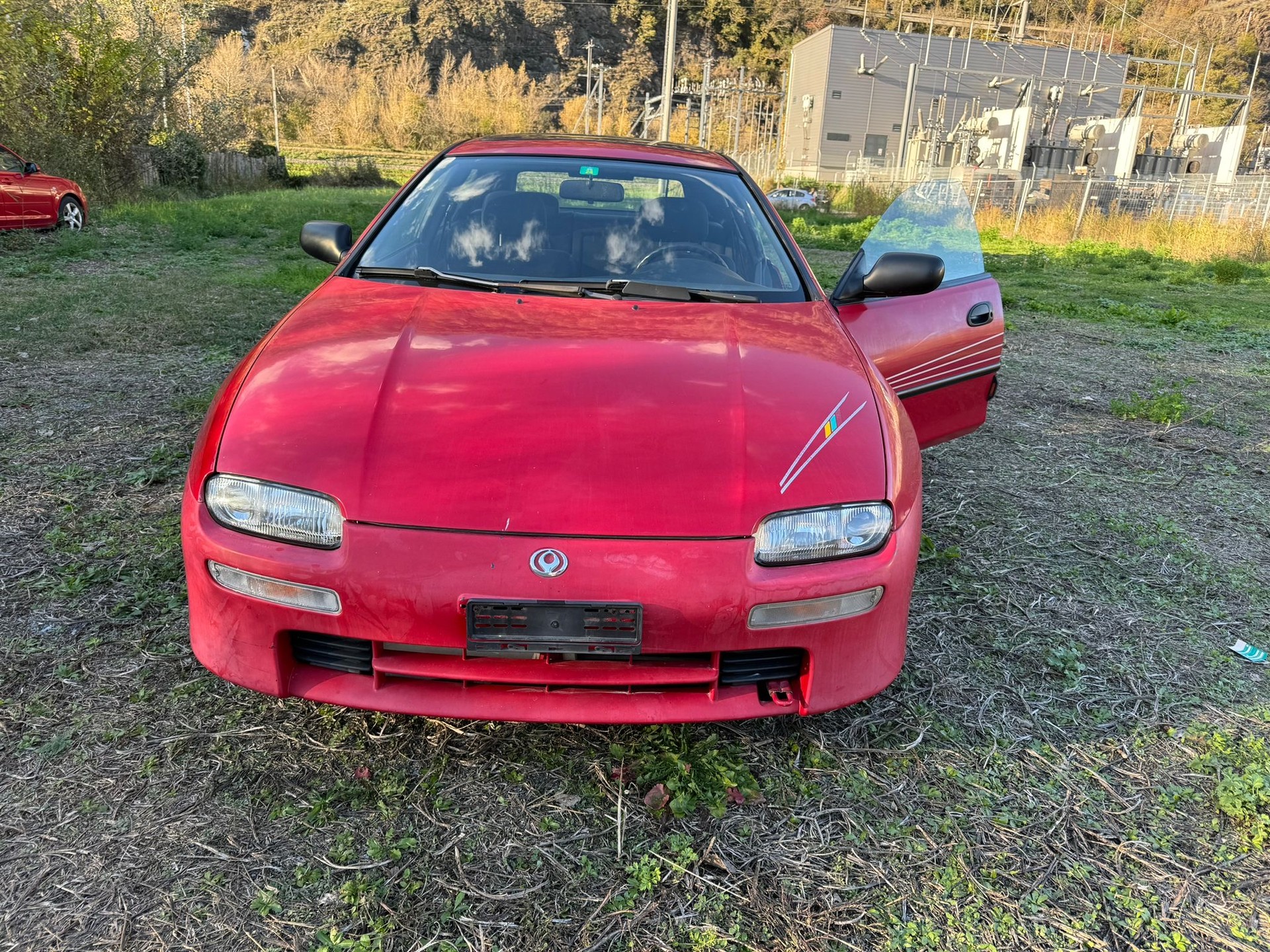 MAZDA 323 F 1.5i-16V GL-image-1