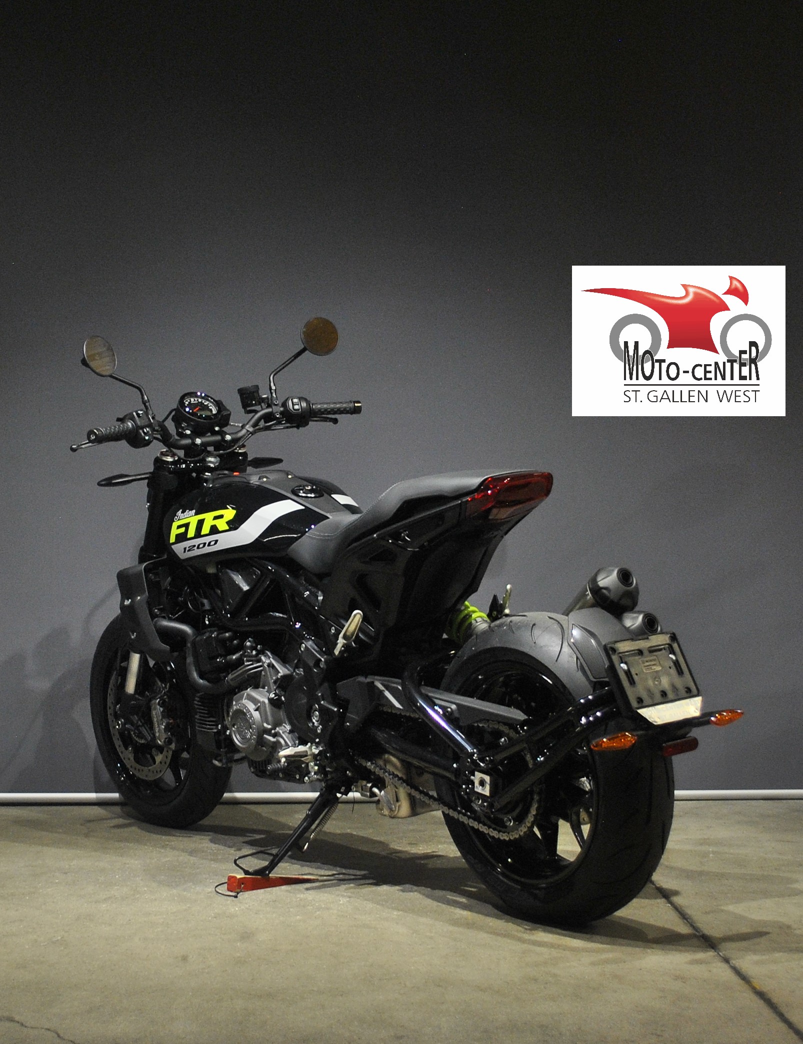 INDIAN FTR-showroom-element-3