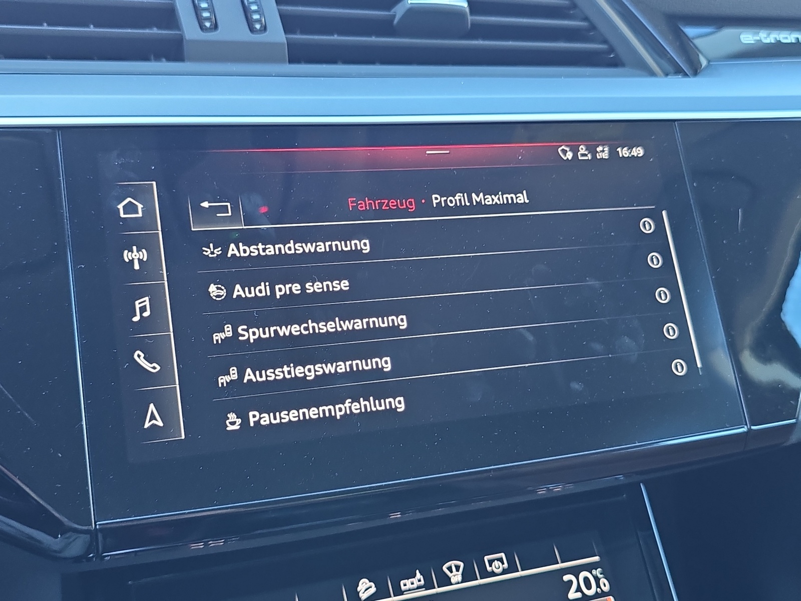 AUDI e-tron 50 Sportback quattro-image-12