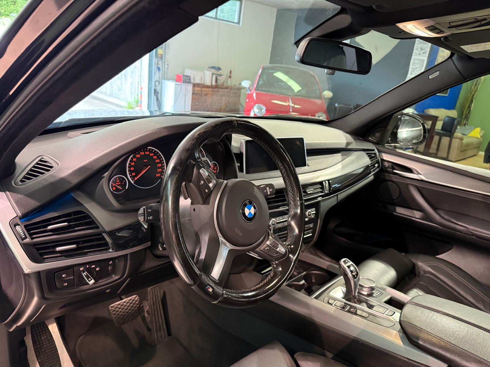 BMW X5 xDrive M50d Steptronic-image-8