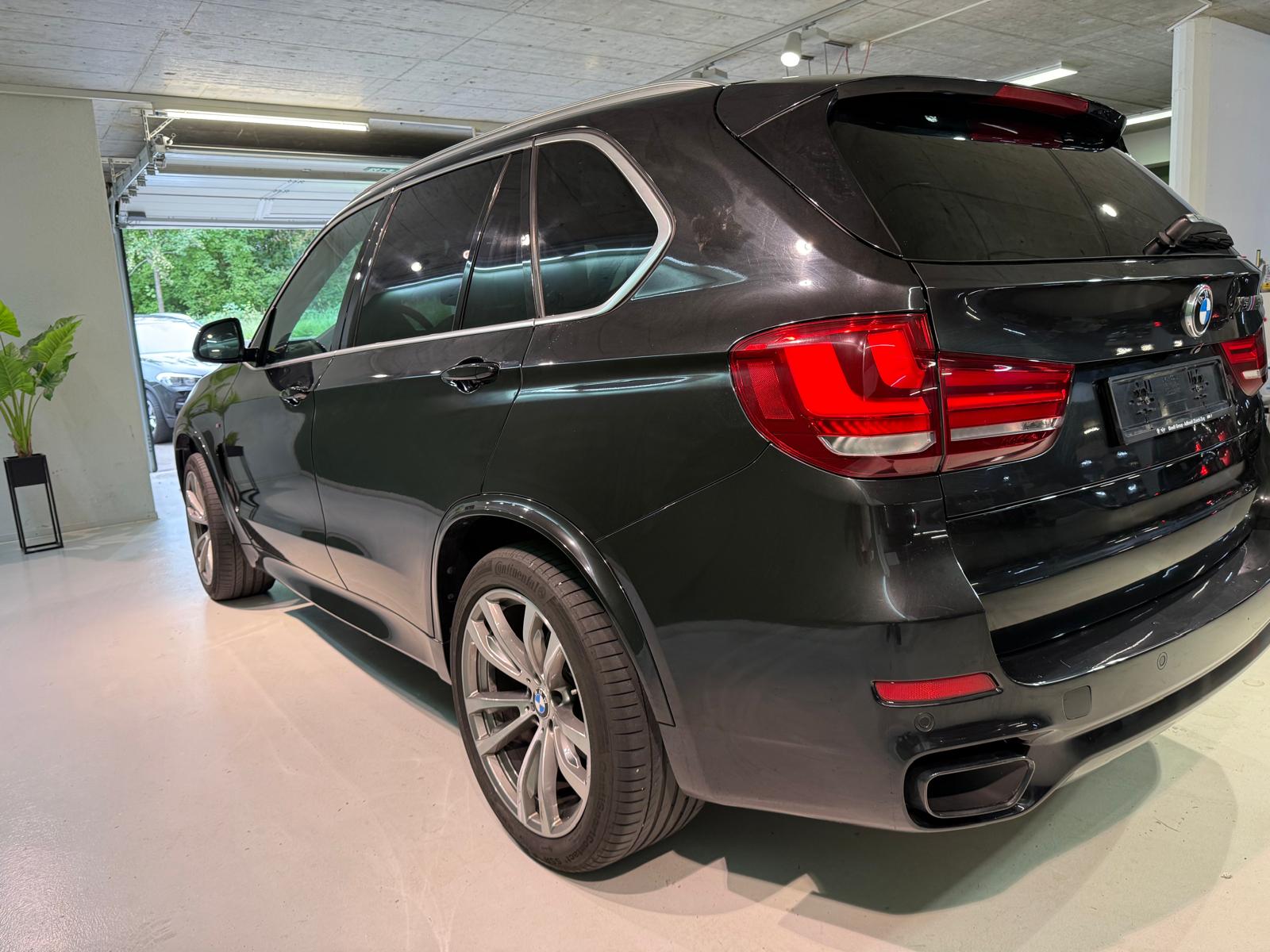 BMW X5 xDrive M50d Steptronic-image-4