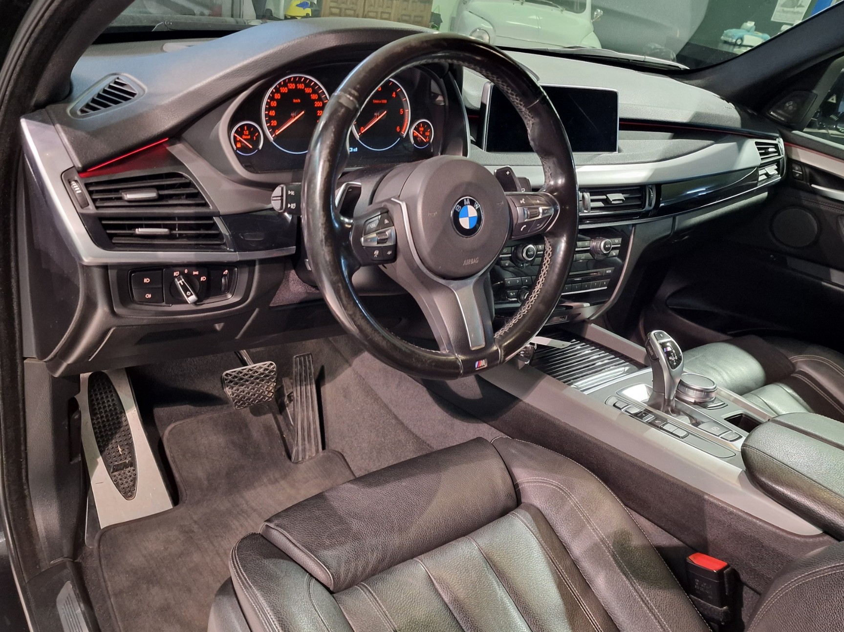 BMW X5 xDrive M50d Steptronic-image-8