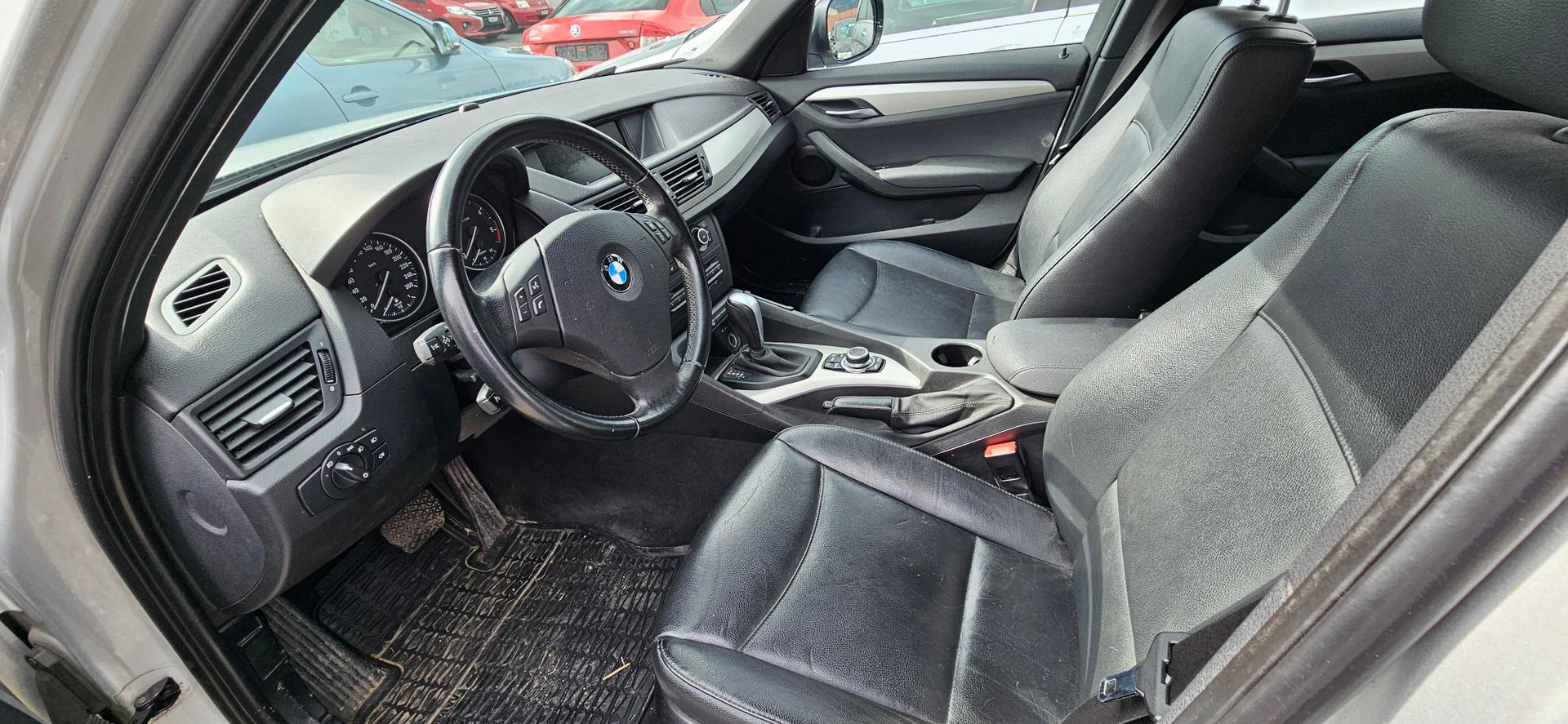 BMW X1 xDrive 23d Steptronic-image-5