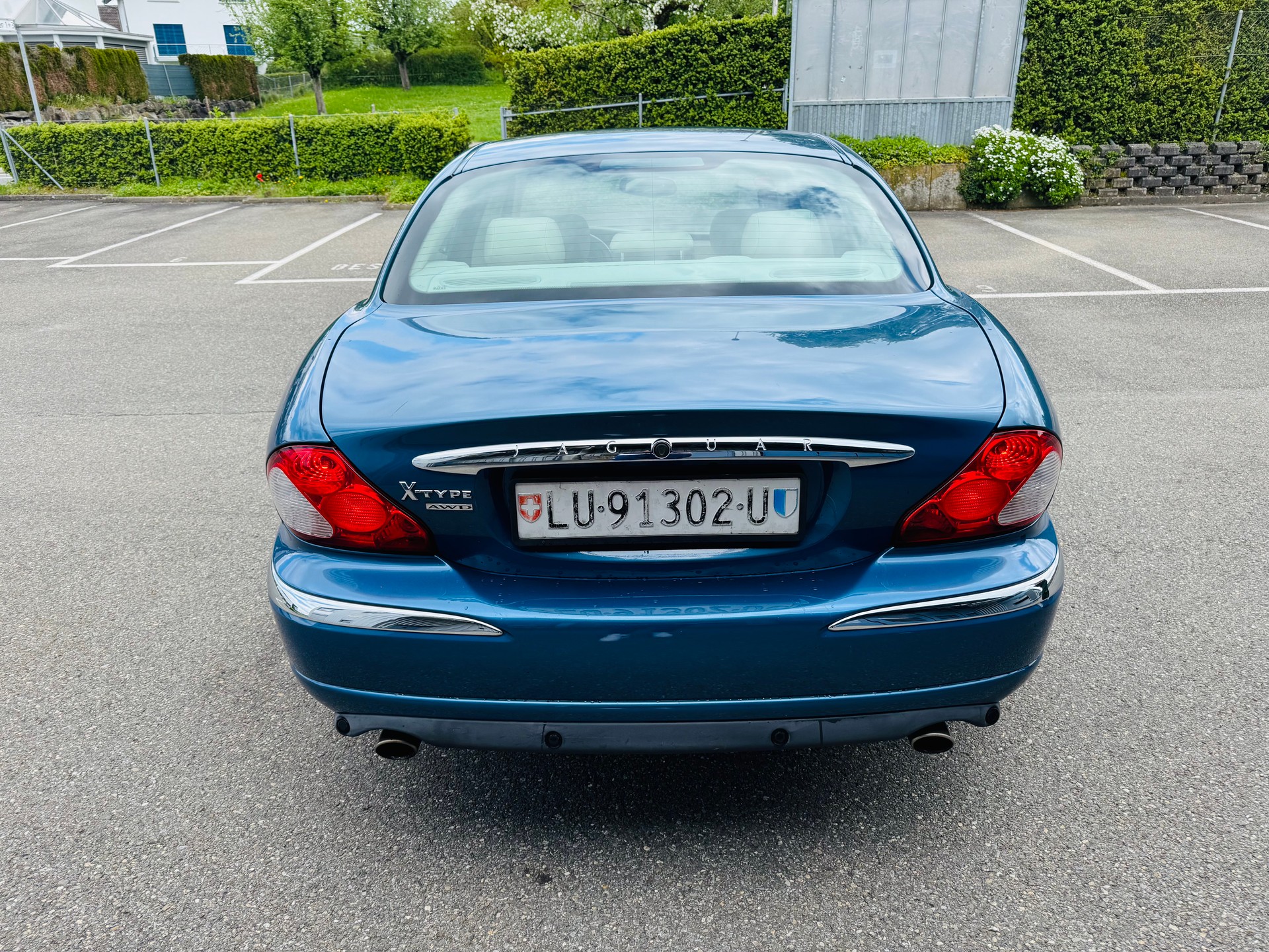 JAGUAR X-Type 2.5 V6 Traction4 Executive-image-4
