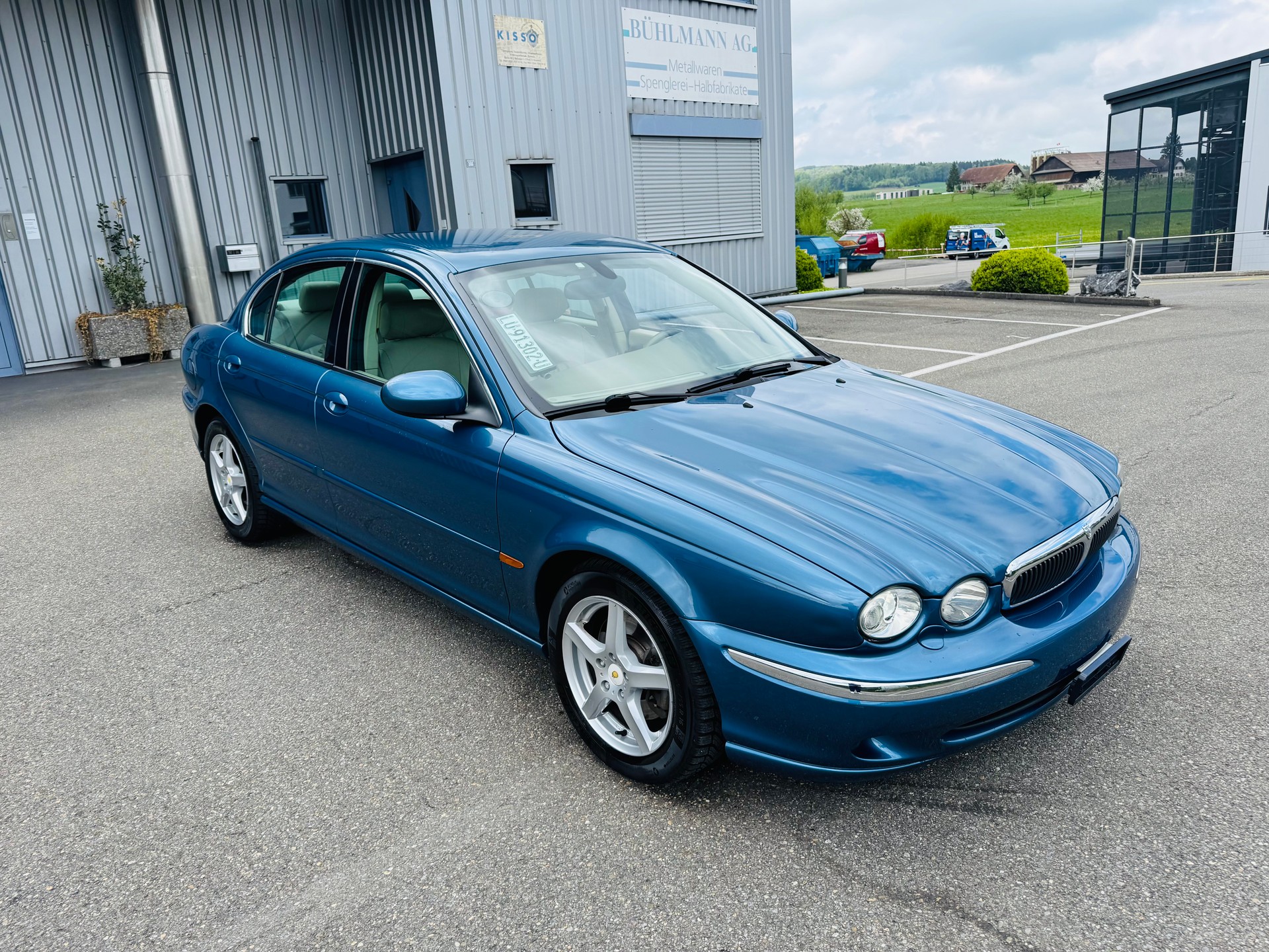 JAGUAR X-Type 2.5 V6 Traction4 Executive-image-7