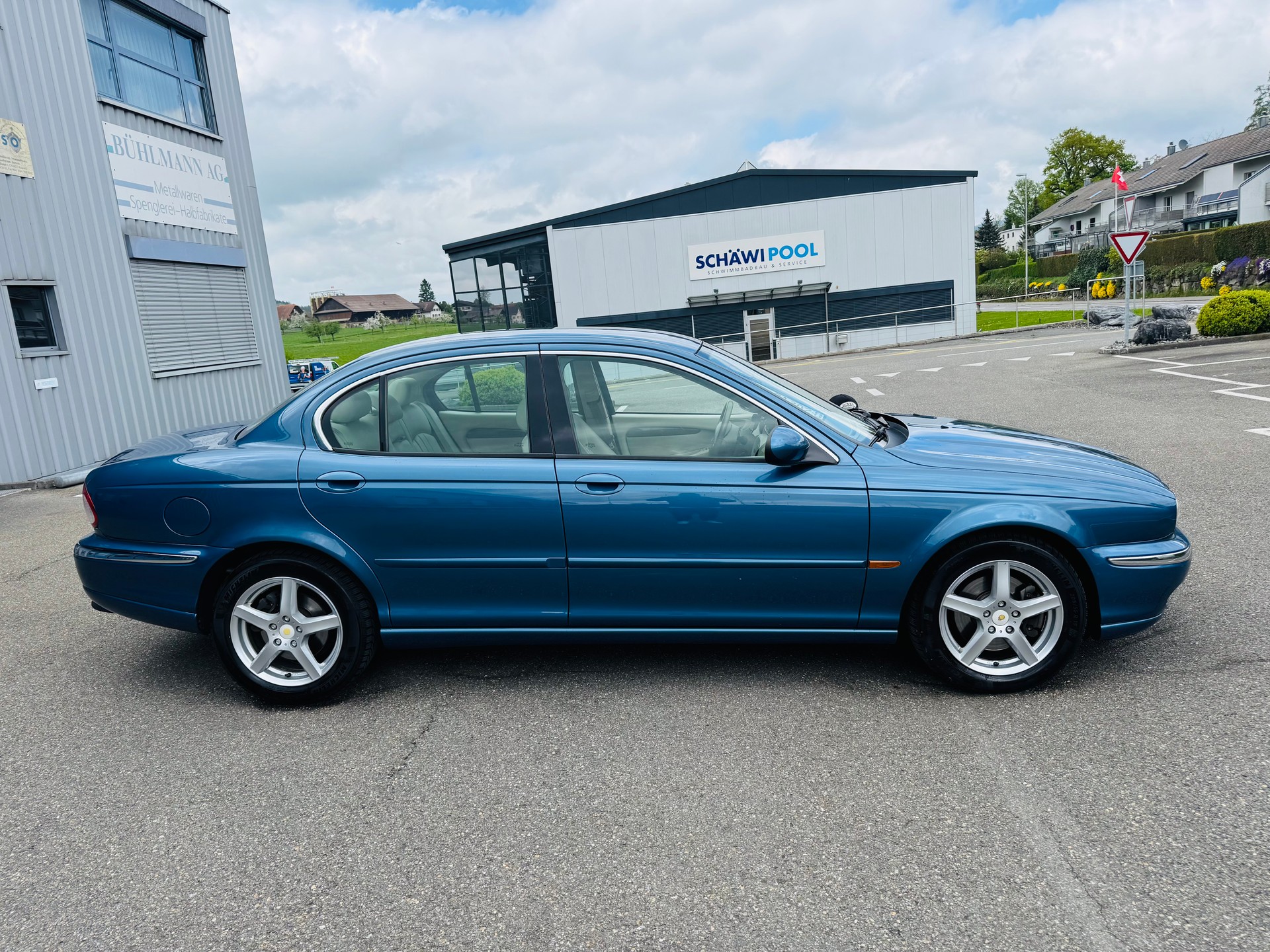 JAGUAR X-Type 2.5 V6 Traction4 Executive-image-6