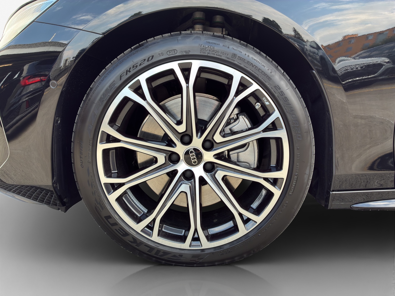 AUDI A6 Avant TFSI quattro 270 kW S tronic-image-13